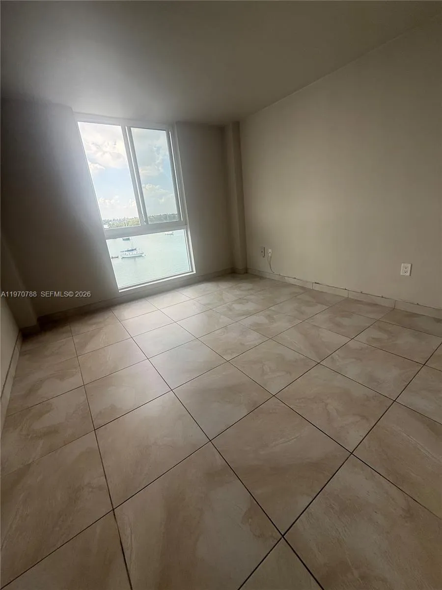 7928 West Dr 506, North Bay Village, Florida 33141, North Bay Village, Florida 33141, 2 Bedrooms Bedrooms, ,2 BathroomsBathrooms,Residential Lease,For Rent,7928 West Dr 506, North Bay Village, Florida 33141,A11970788