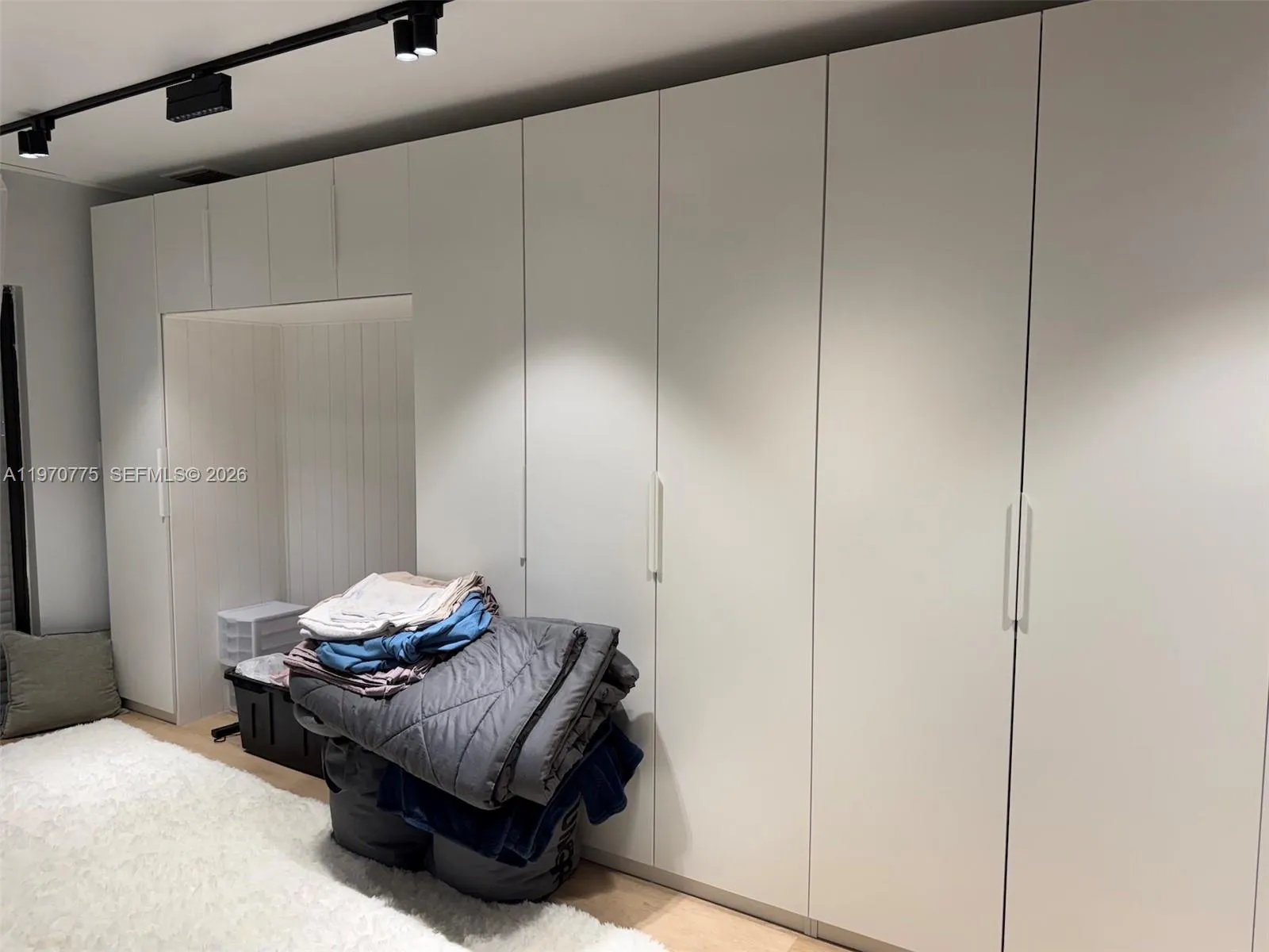 364 Fairway Cir 42, Weston, Florida 33326, Weston, Florida 33326, 2 Bedrooms Bedrooms, ,2 BathroomsBathrooms,Residential,For Sale,364 Fairway Cir 42, Weston, Florida 33326,A11970775