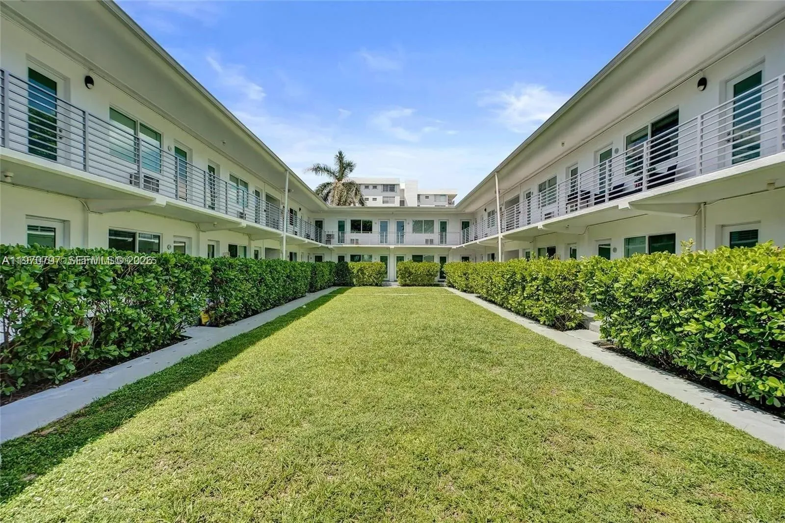 9270 E Bay Harbor Dr 6b, Bay Harbor Islands, Flori, Bay Harbor Islands, Florida 33154, ,1 BathroomBathrooms,Residential Lease,For Rent,9270 E Bay Harbor Dr 6b, Bay Harbor Islands, Flori,A11970797