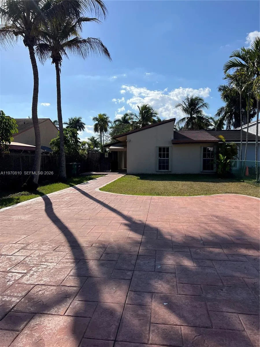 158 Sw 96th Ct 158, Miami, Florida 33174, Miami, Florida 33174, 3 Bedrooms Bedrooms, ,2 BathroomsBathrooms,Residential Lease,For Rent,158 Sw 96th Ct 158, Miami, Florida 33174,A11970810