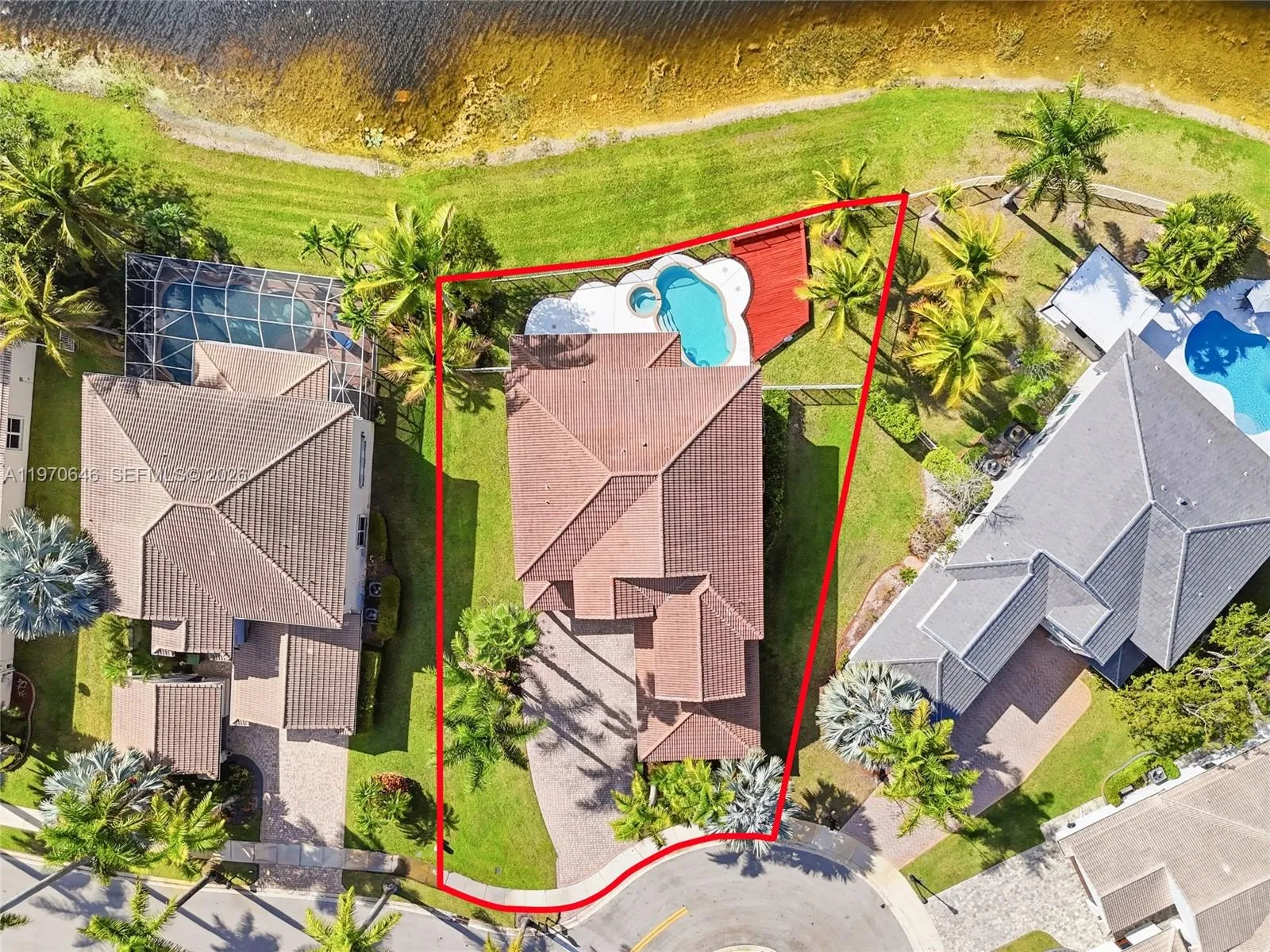 1887 Harbor View Cir, Weston, Florida 33327, Weston, Florida 33327, 6 Bedrooms Bedrooms, ,4 BathroomsBathrooms,Residential,For Sale,1887 Harbor View Cir, Weston, Florida 33327,A11970646