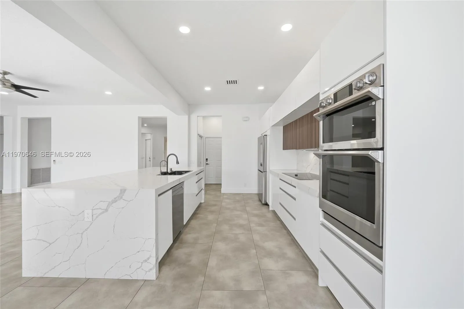 1887 Harbor View Cir, Weston, Florida 33327, Weston, Florida 33327, 6 Bedrooms Bedrooms, ,4 BathroomsBathrooms,Residential,For Sale,1887 Harbor View Cir, Weston, Florida 33327,A11970646