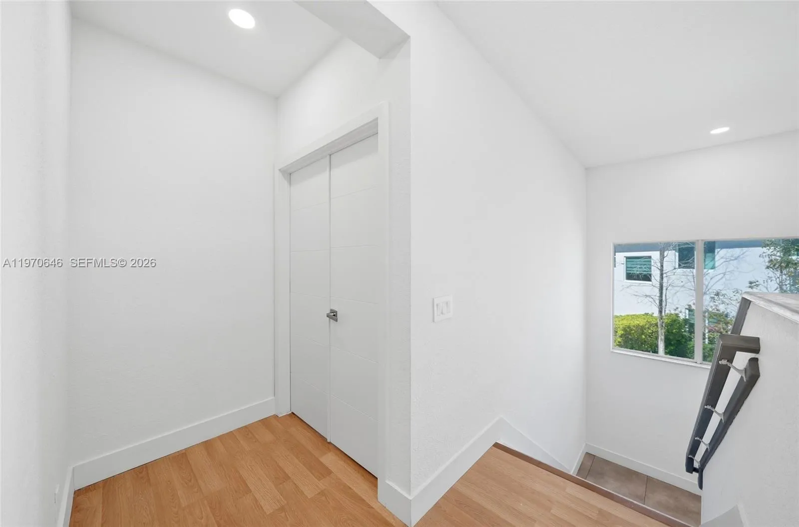 1887 Harbor View Cir, Weston, Florida 33327, Weston, Florida 33327, 6 Bedrooms Bedrooms, ,4 BathroomsBathrooms,Residential,For Sale,1887 Harbor View Cir, Weston, Florida 33327,A11970646