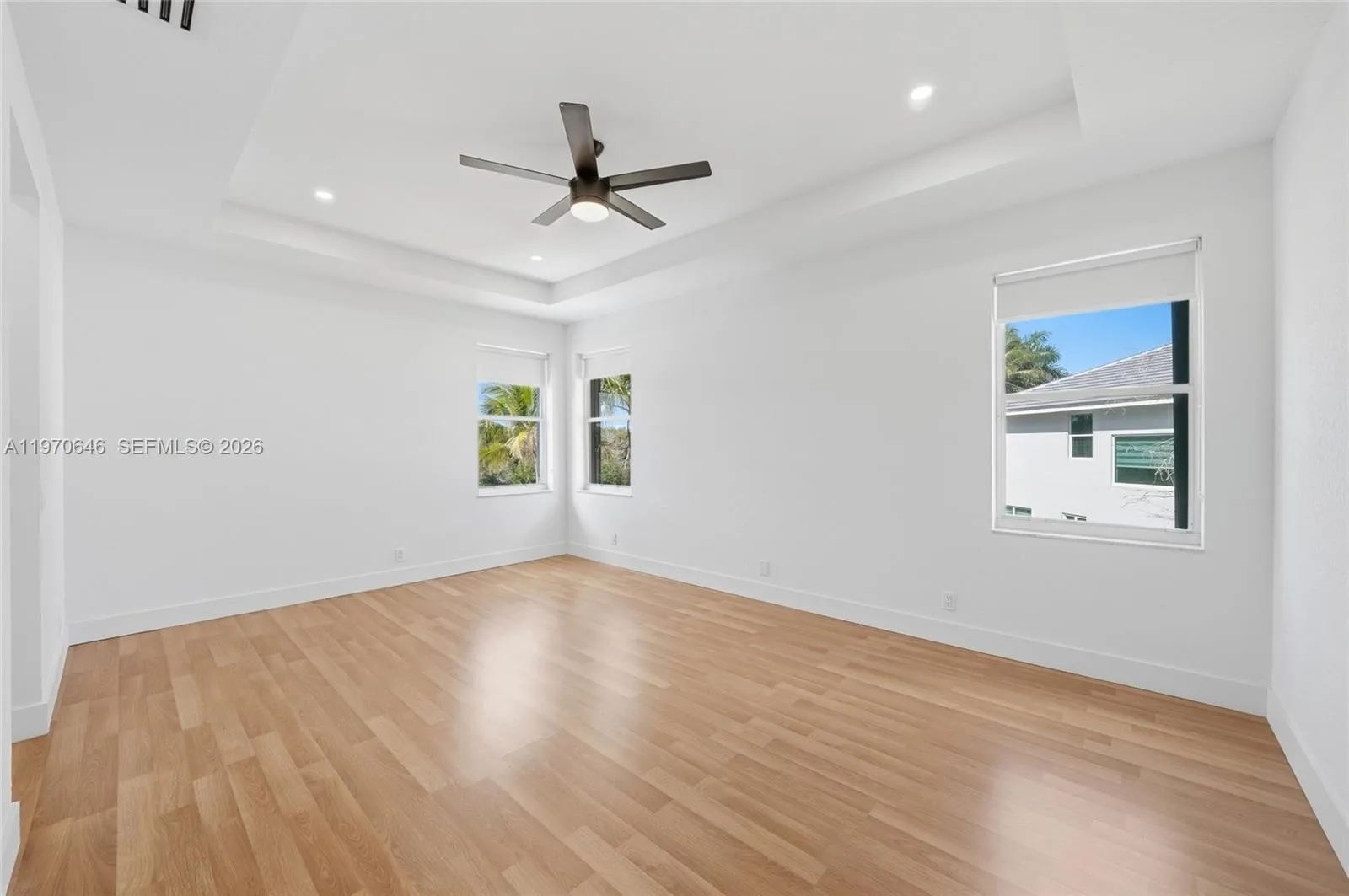 1887 Harbor View Cir, Weston, Florida 33327, Weston, Florida 33327, 6 Bedrooms Bedrooms, ,4 BathroomsBathrooms,Residential,For Sale,1887 Harbor View Cir, Weston, Florida 33327,A11970646