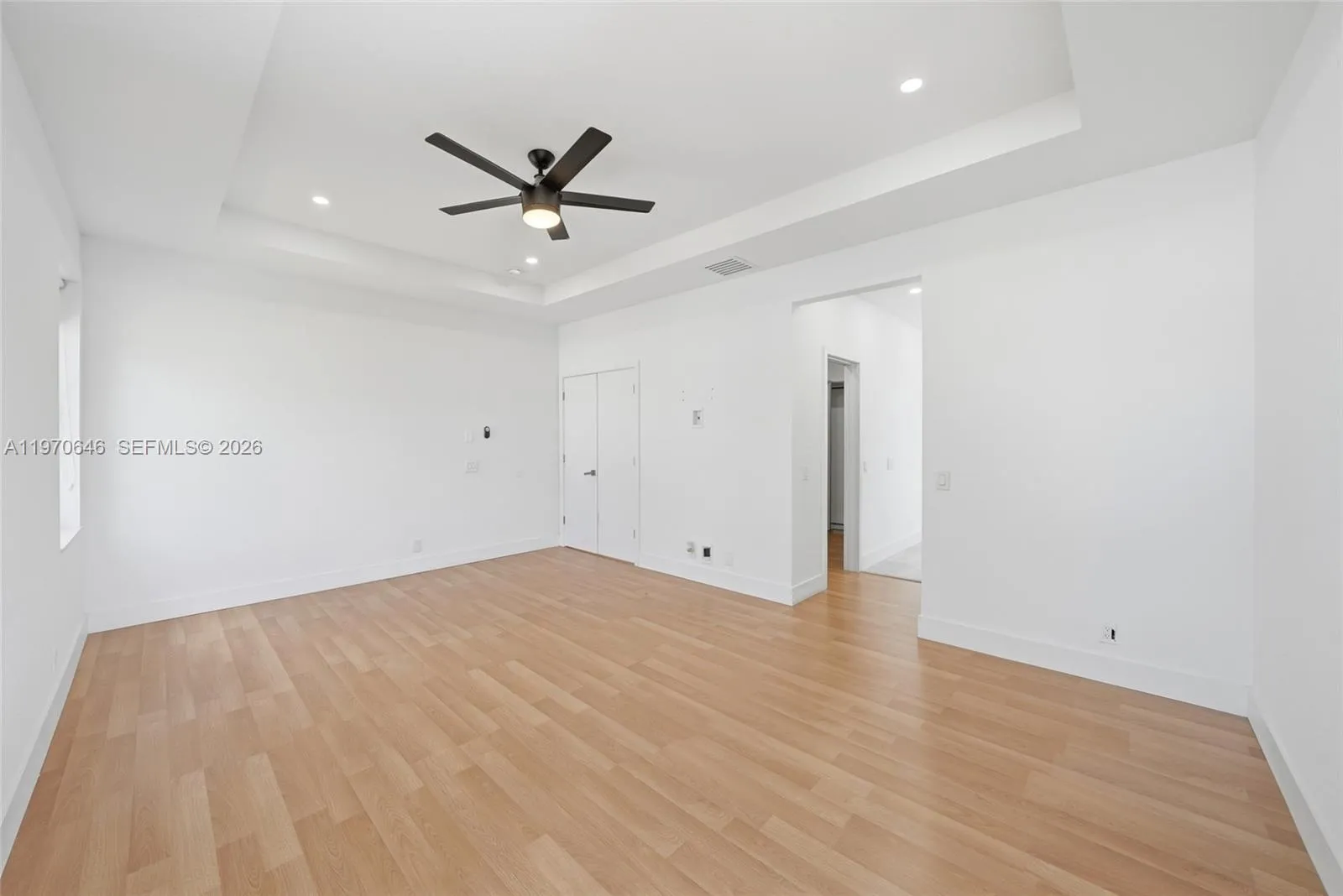 1887 Harbor View Cir, Weston, Florida 33327, Weston, Florida 33327, 6 Bedrooms Bedrooms, ,4 BathroomsBathrooms,Residential,For Sale,1887 Harbor View Cir, Weston, Florida 33327,A11970646