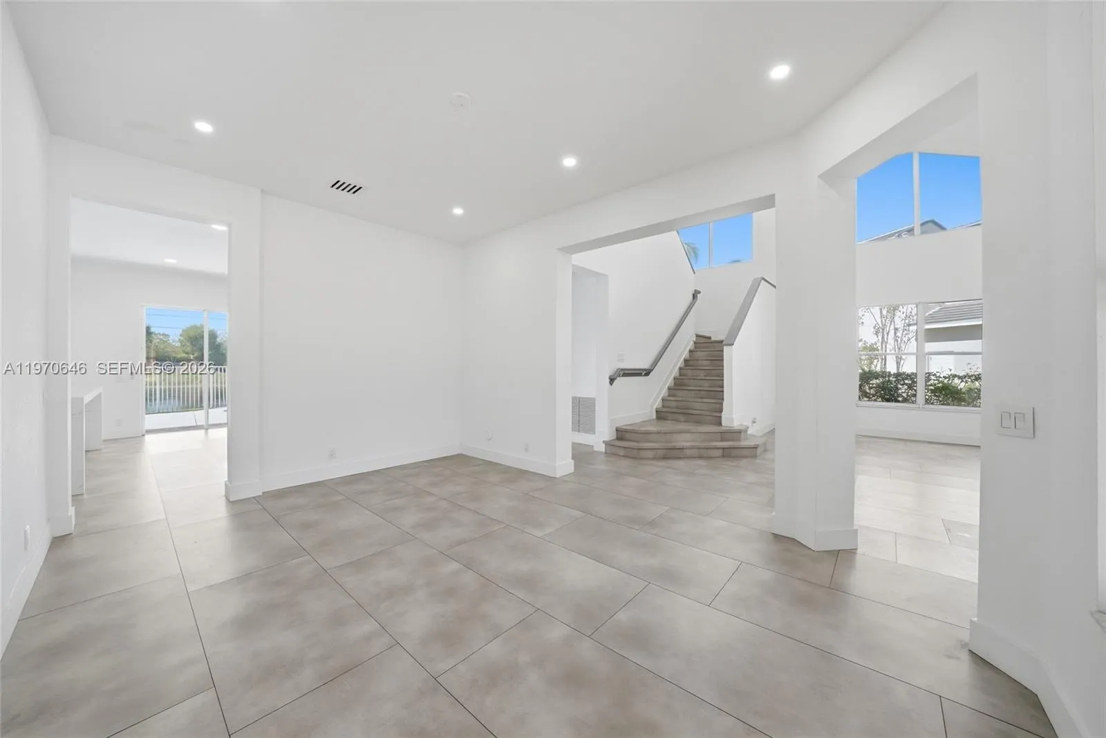 1887 Harbor View Cir, Weston, Florida 33327, Weston, Florida 33327, 6 Bedrooms Bedrooms, ,4 BathroomsBathrooms,Residential,For Sale,1887 Harbor View Cir, Weston, Florida 33327,A11970646