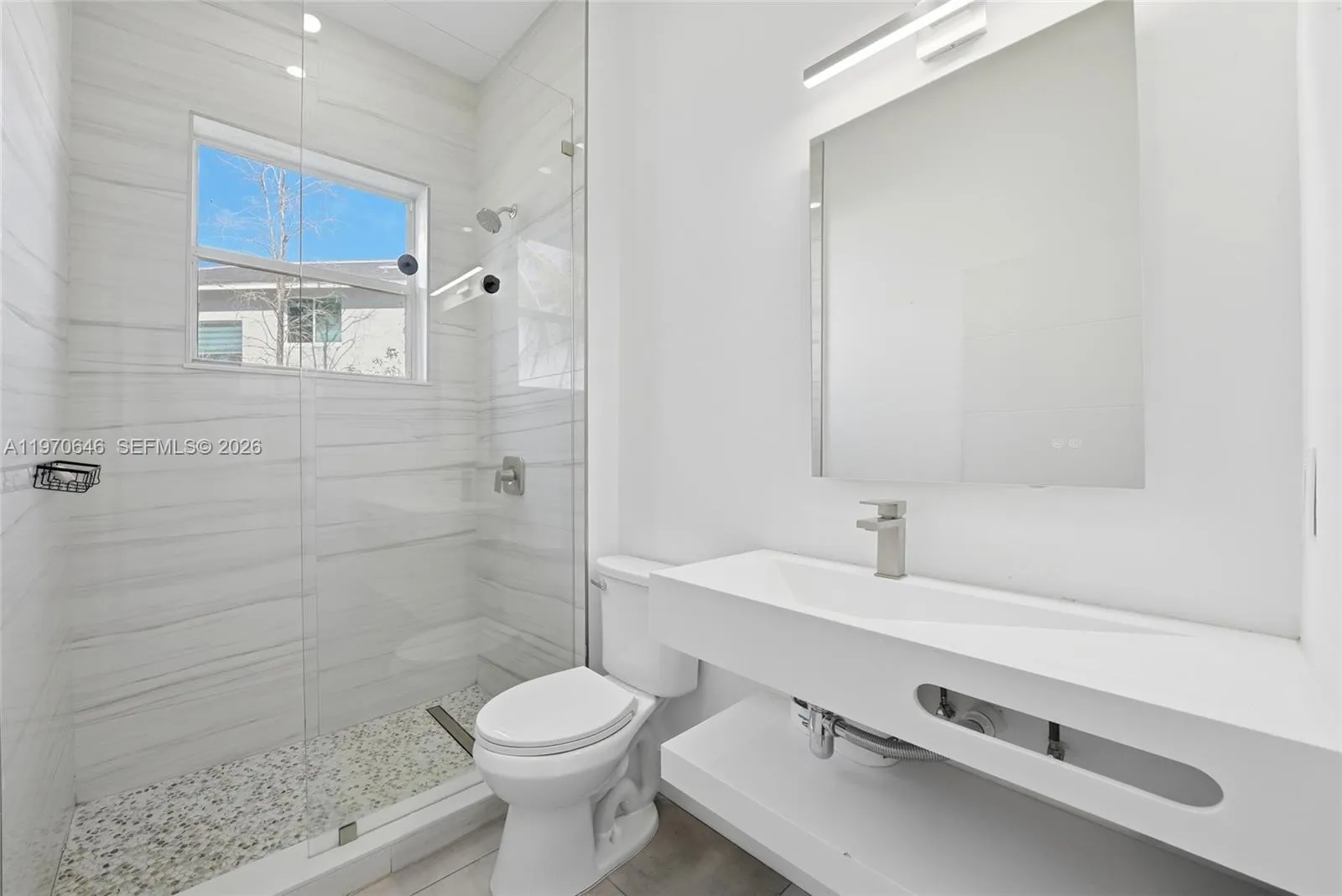 1887 Harbor View Cir, Weston, Florida 33327, Weston, Florida 33327, 6 Bedrooms Bedrooms, ,4 BathroomsBathrooms,Residential,For Sale,1887 Harbor View Cir, Weston, Florida 33327,A11970646