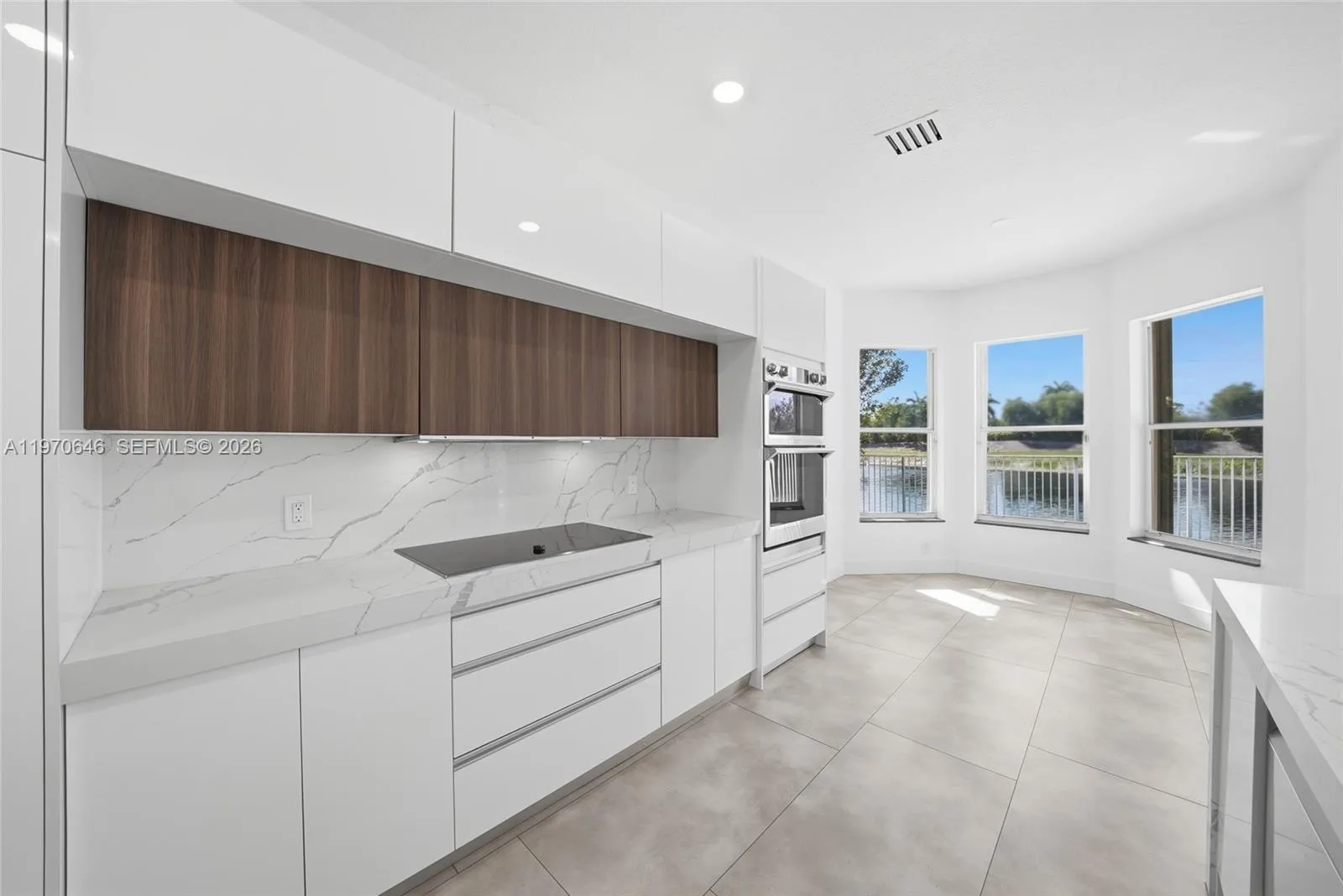 1887 Harbor View Cir, Weston, Florida 33327, Weston, Florida 33327, 6 Bedrooms Bedrooms, ,4 BathroomsBathrooms,Residential,For Sale,1887 Harbor View Cir, Weston, Florida 33327,A11970646