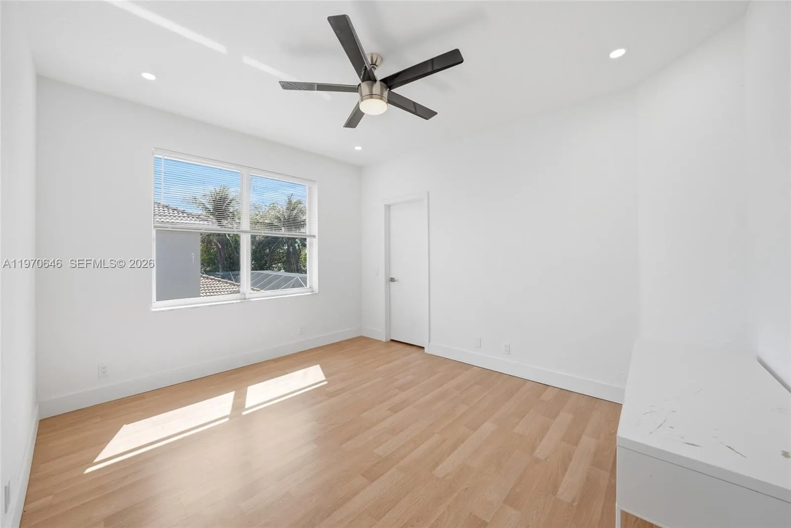 1887 Harbor View Cir, Weston, Florida 33327, Weston, Florida 33327, 6 Bedrooms Bedrooms, ,4 BathroomsBathrooms,Residential,For Sale,1887 Harbor View Cir, Weston, Florida 33327,A11970646