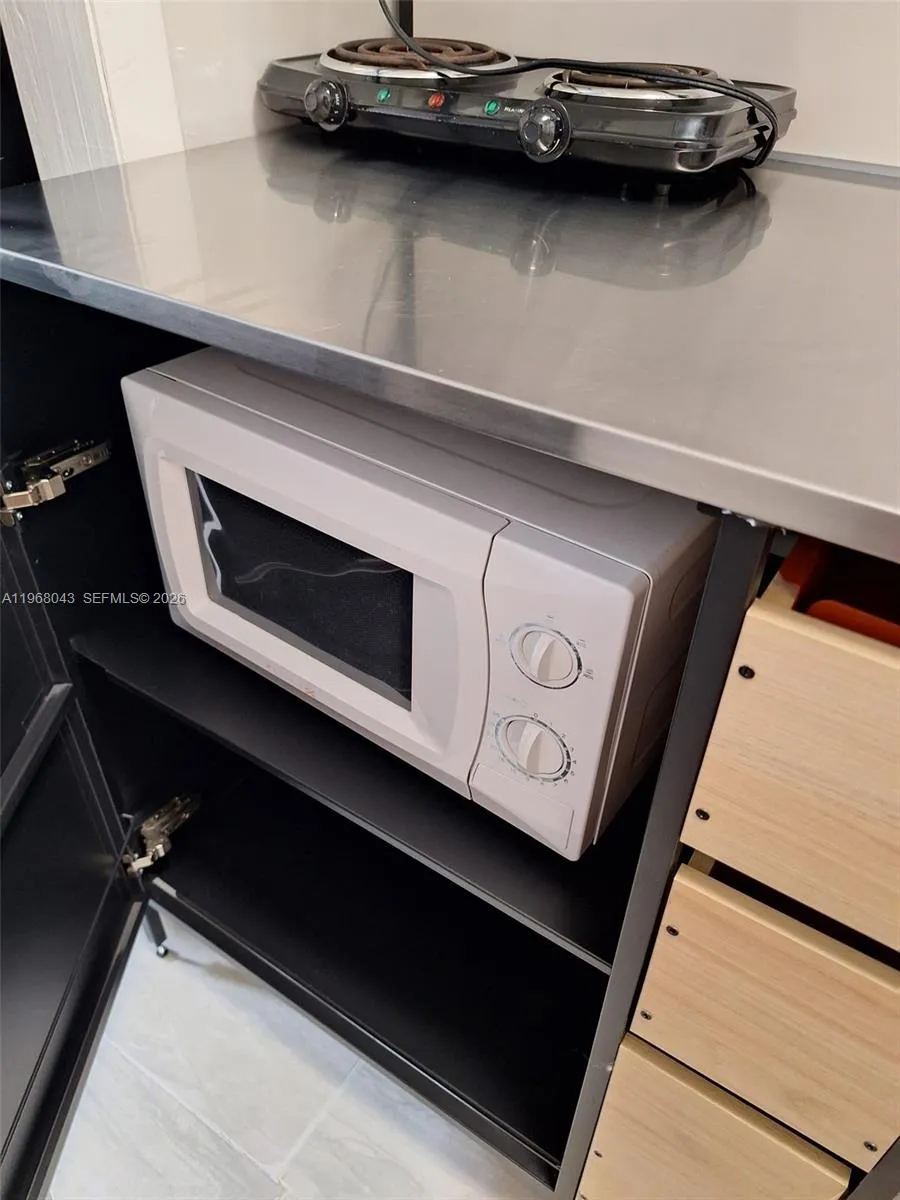 2306 Sunshine Blvd, Miramar, Florida 33023, Miramar, Florida 33023, 1 Bedroom Bedrooms, ,1 BathroomBathrooms,Residential Lease,For Rent,2306 Sunshine Blvd, Miramar, Florida 33023,A11968043