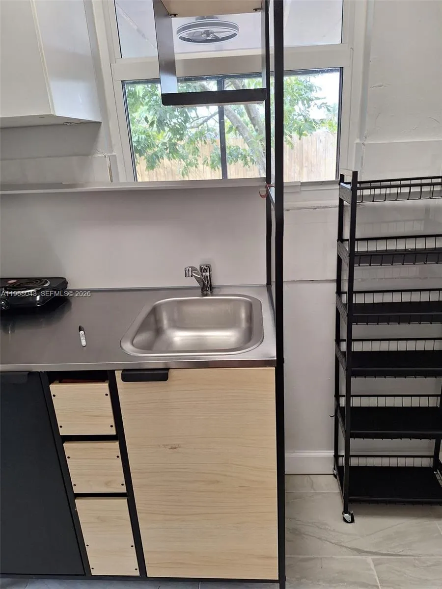 2306 Sunshine Blvd, Miramar, Florida 33023, Miramar, Florida 33023, 1 Bedroom Bedrooms, ,1 BathroomBathrooms,Residential Lease,For Rent,2306 Sunshine Blvd, Miramar, Florida 33023,A11968043
