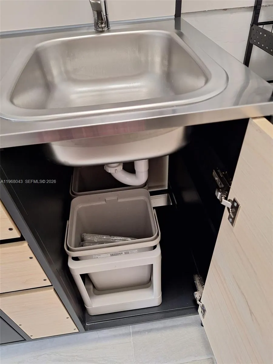 2306 Sunshine Blvd, Miramar, Florida 33023, Miramar, Florida 33023, 1 Bedroom Bedrooms, ,1 BathroomBathrooms,Residential Lease,For Rent,2306 Sunshine Blvd, Miramar, Florida 33023,A11968043