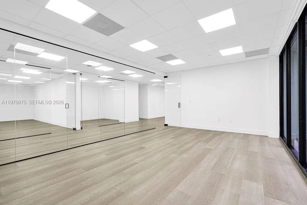 1110 Brickell Ave 310a, Miami, Florida 33131, Miami, Florida 33131, ,Commercial Sale,For Sale,1110 Brickell Ave 310a, Miami, Florida 33131,A11970875