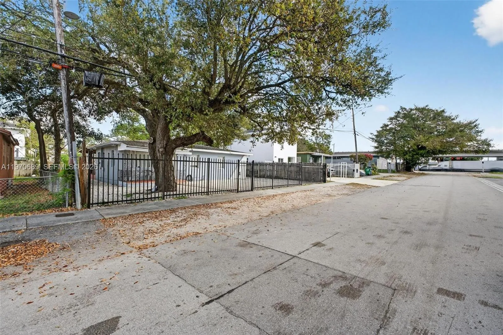 2741 Nw 43rd Ter, Miami, Florida 33142, Miami, Florida 33142, 3 Bedrooms Bedrooms, ,1 BathroomBathrooms,Residential,For Sale,2741 Nw 43rd Ter, Miami, Florida 33142,A11970689