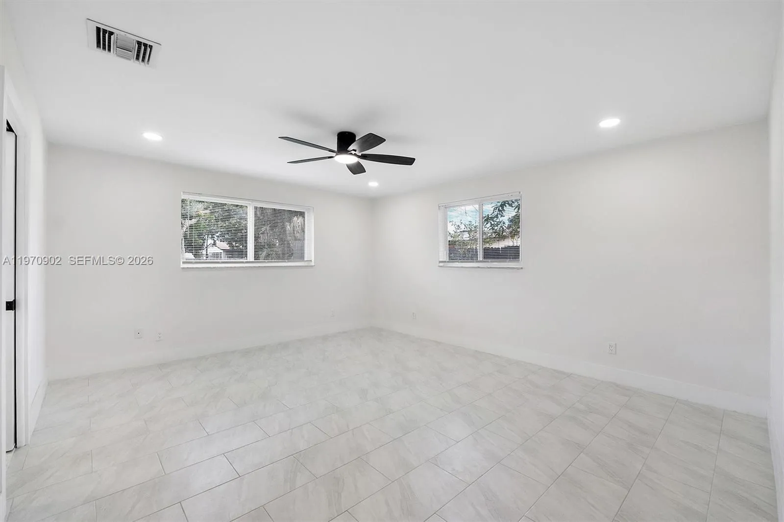 3740 Nw 9th Ct, Lauderhill, Florida 33311, Lauderhill, Florida 33311, 4 Bedrooms Bedrooms, ,2 BathroomsBathrooms,Residential,For Sale,3740 Nw 9th Ct, Lauderhill, Florida 33311,A11970902