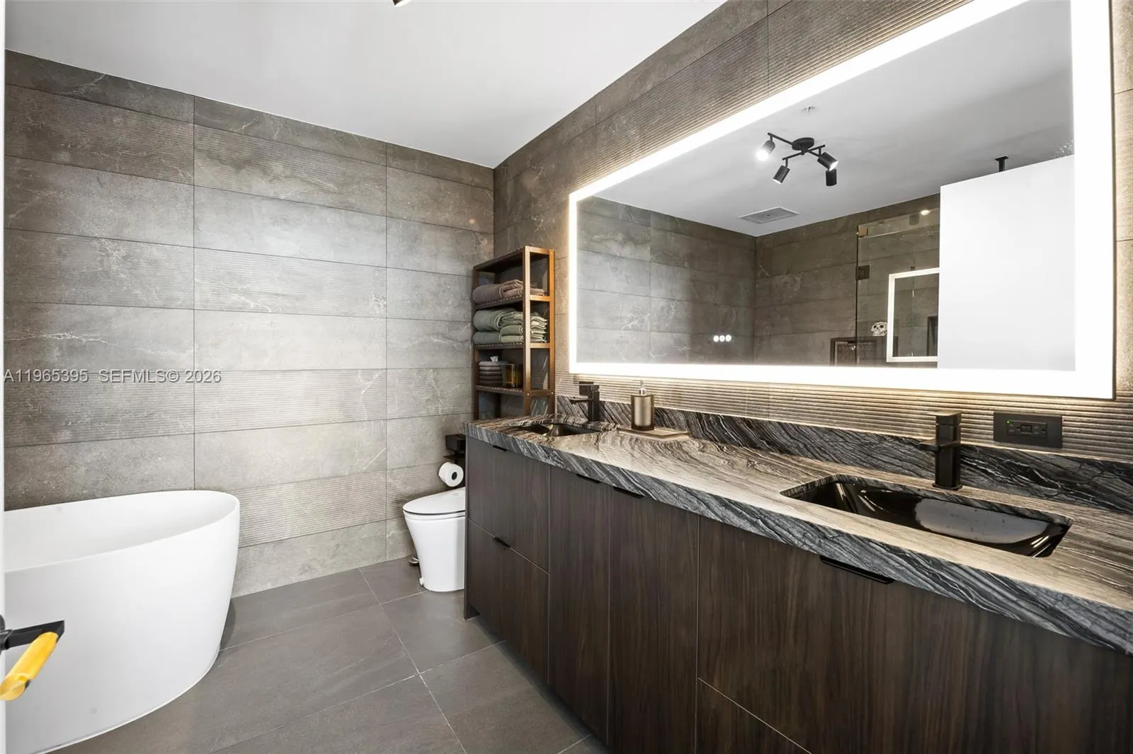 3470 E Coast Ave Ph102, Miami, Florida 33137, Miami, Florida 33137, 2 Bedrooms Bedrooms, ,2 BathroomsBathrooms,Residential,For Sale,3470 E Coast Ave Ph102, Miami, Florida 33137,A11965395