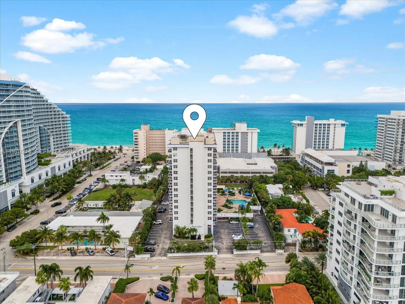 336 N Birch Rd Ph, Fort Lauderdale, Florida 33304, Fort Lauderdale, Florida 33304, 2 Bedrooms Bedrooms, ,2 BathroomsBathrooms,Residential Lease,For Rent,336 N Birch Rd Ph, Fort Lauderdale, Florida 33304,A11970914