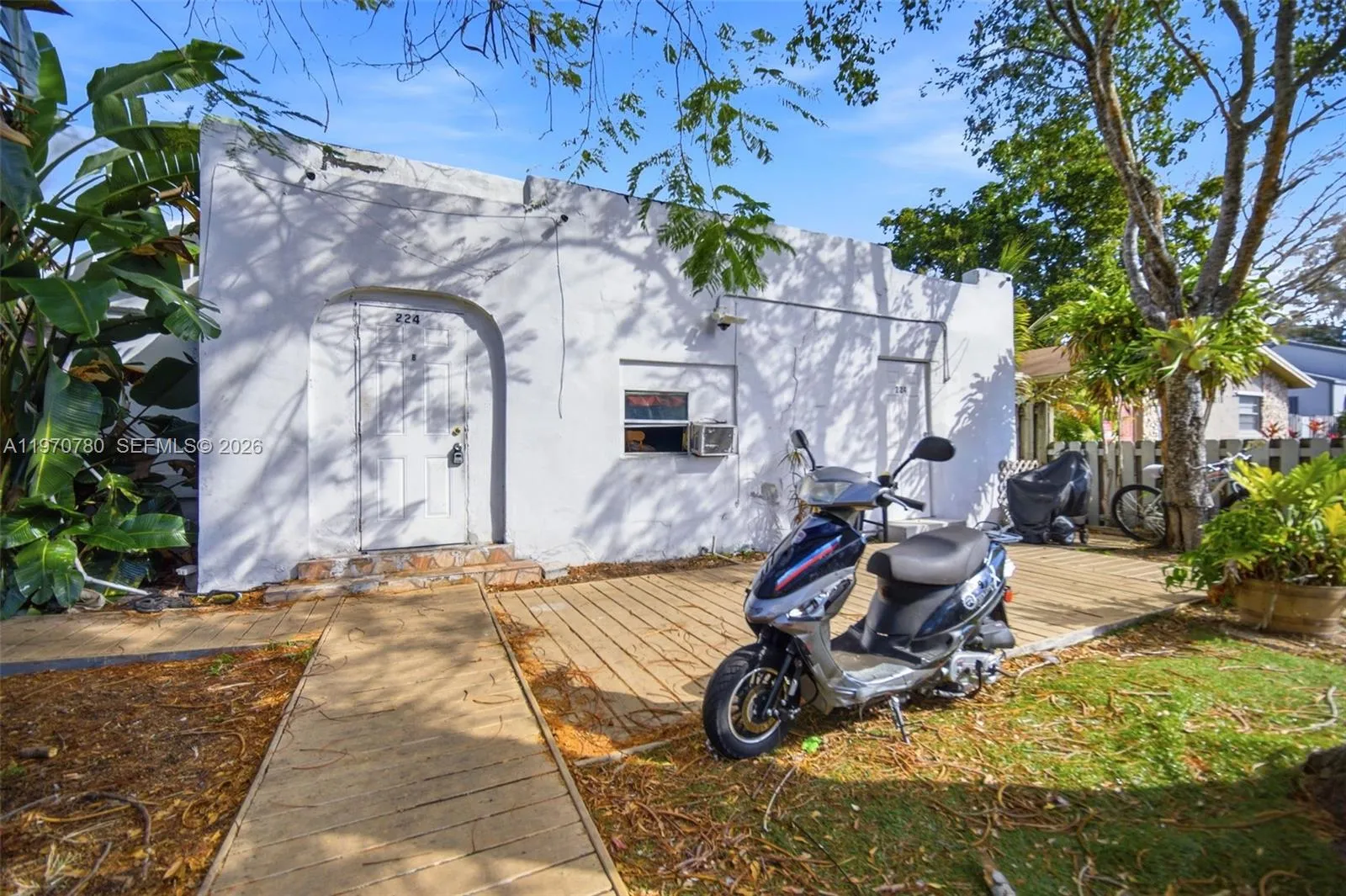 224 Sw 14th St, Dania Beach, Florida 33004, Dania Beach, Florida 33004, ,Residential Income,For Sale,224 Sw 14th St, Dania Beach, Florida 33004,A11970780