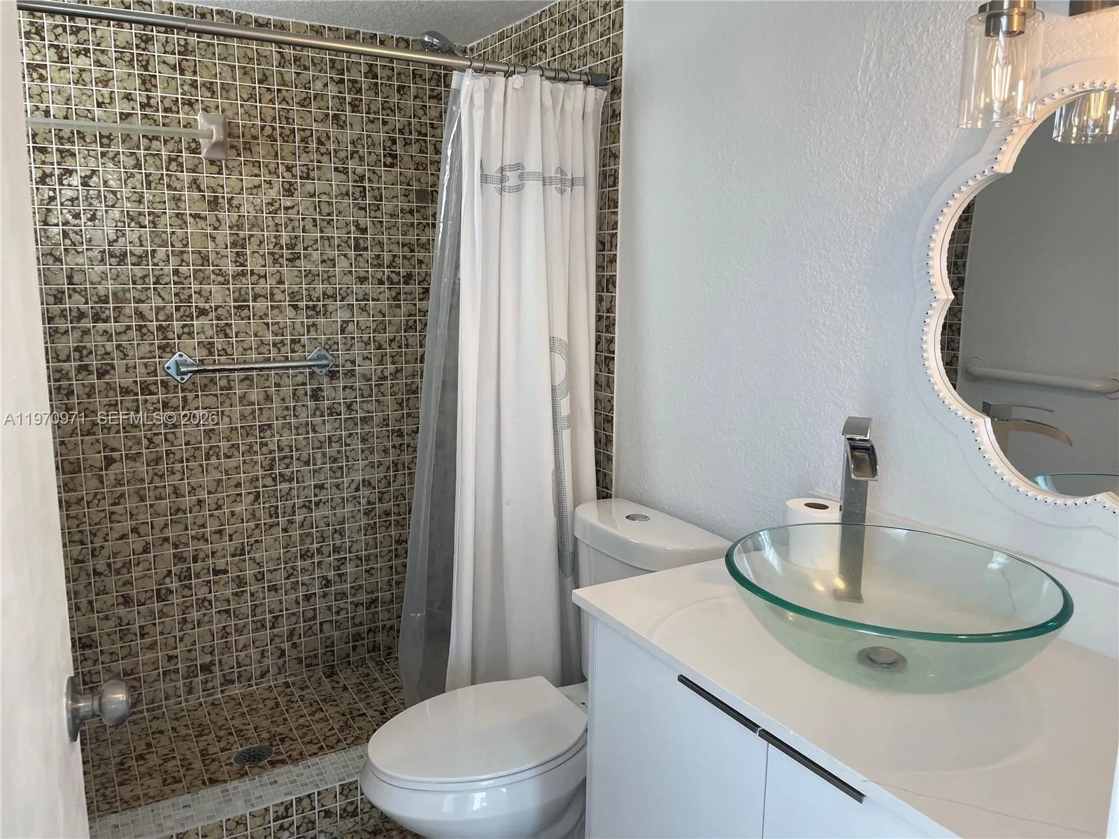 7705 Abbott Ave 502, Miami Beach, Florida 33141, Miami Beach, Florida 33141, 2 Bedrooms Bedrooms, ,2 BathroomsBathrooms,Residential Lease,For Rent,7705 Abbott Ave 502, Miami Beach, Florida 33141,A11970971