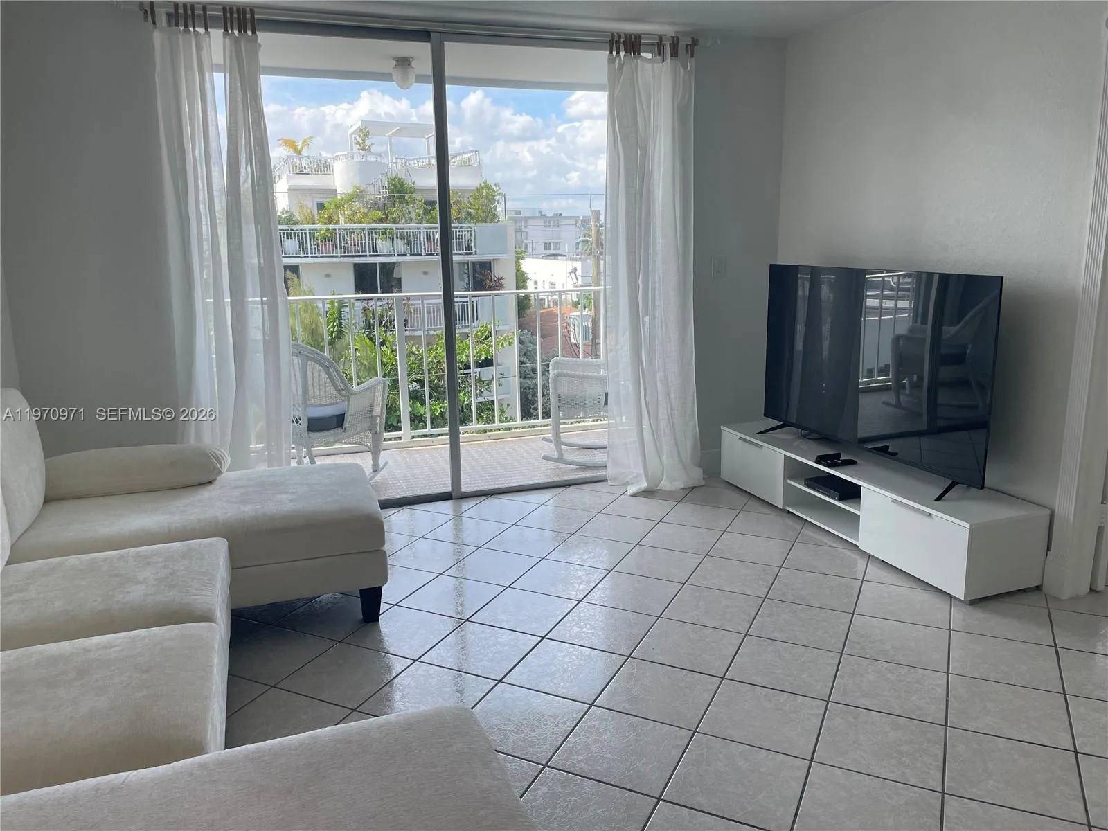 7705 Abbott Ave 502, Miami Beach, Florida 33141, Miami Beach, Florida 33141, 2 Bedrooms Bedrooms, ,2 BathroomsBathrooms,Residential Lease,For Rent,7705 Abbott Ave 502, Miami Beach, Florida 33141,A11970971