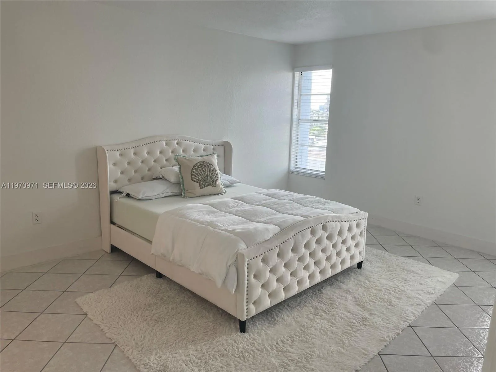 7705 Abbott Ave 502, Miami Beach, Florida 33141, Miami Beach, Florida 33141, 2 Bedrooms Bedrooms, ,2 BathroomsBathrooms,Residential Lease,For Rent,7705 Abbott Ave 502, Miami Beach, Florida 33141,A11970971