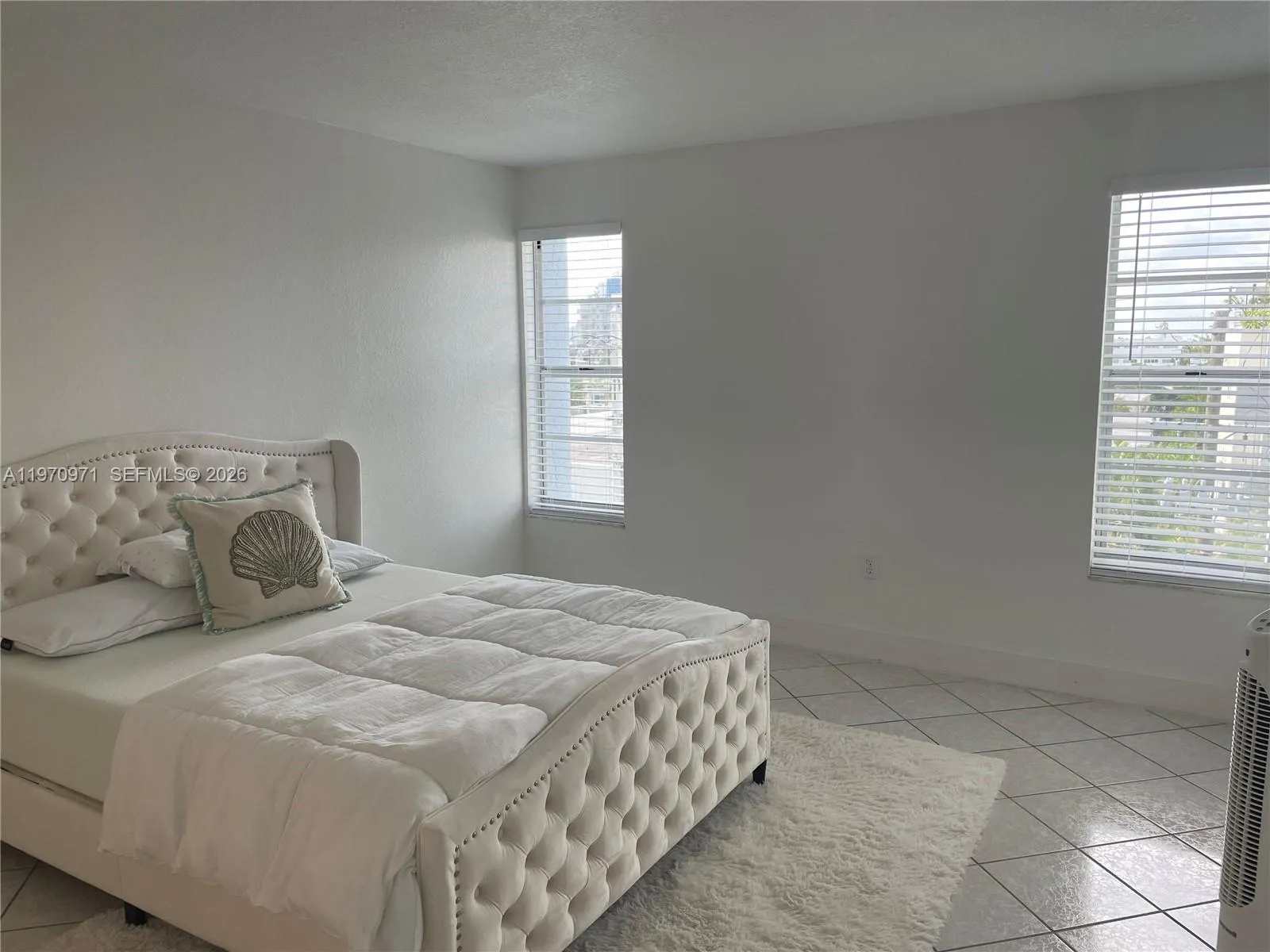 7705 Abbott Ave 502, Miami Beach, Florida 33141, Miami Beach, Florida 33141, 2 Bedrooms Bedrooms, ,2 BathroomsBathrooms,Residential Lease,For Rent,7705 Abbott Ave 502, Miami Beach, Florida 33141,A11970971