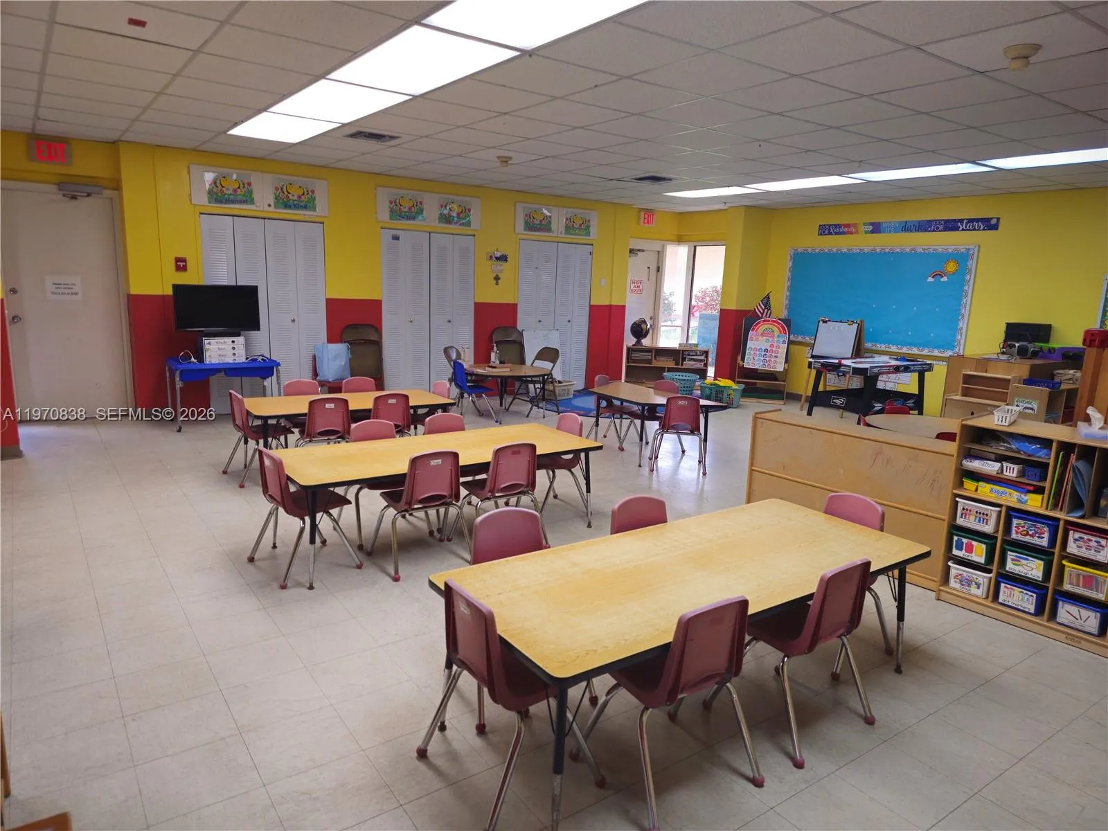 6701 S Miami Lakeway S, Miami Lakes, Florida 33014, Miami Lakes, Florida 33014, ,Commercial Sale,For Sale,6701 S Miami Lakeway S, Miami Lakes, Florida 33014,A11970838