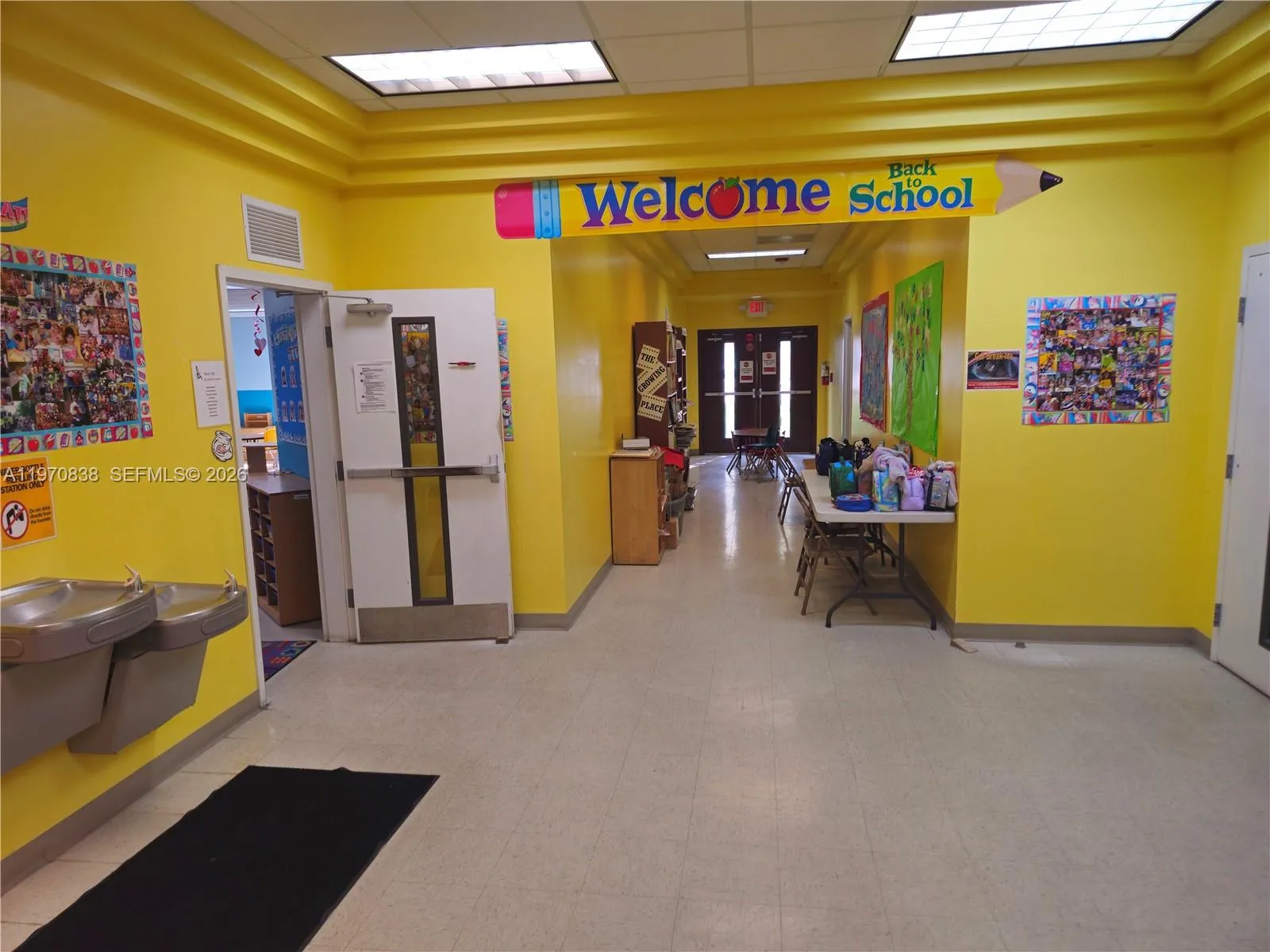 6701 S Miami Lakeway S, Miami Lakes, Florida 33014, Miami Lakes, Florida 33014, ,Commercial Sale,For Sale,6701 S Miami Lakeway S, Miami Lakes, Florida 33014,A11970838