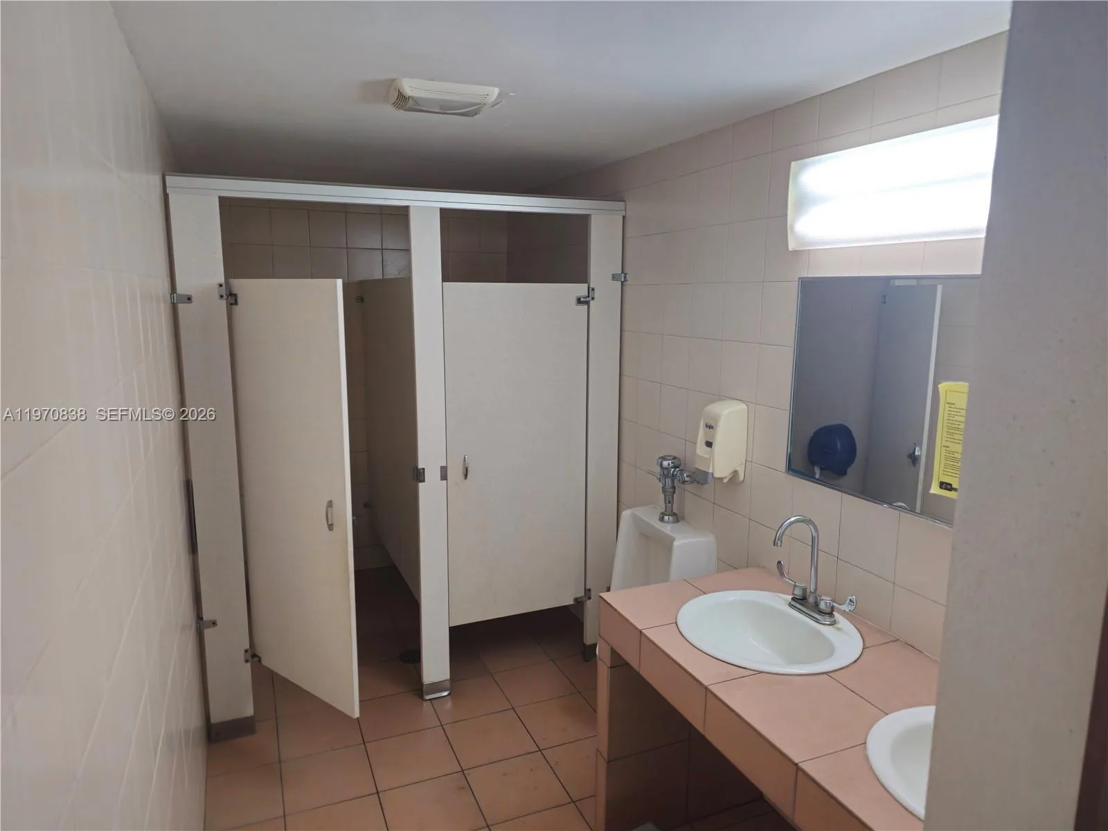 6701 S Miami Lakeway S, Miami Lakes, Florida 33014, Miami Lakes, Florida 33014, ,Commercial Sale,For Sale,6701 S Miami Lakeway S, Miami Lakes, Florida 33014,A11970838
