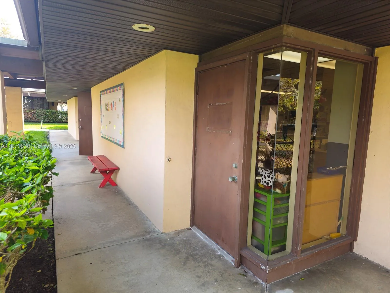 6701 S Miami Lakeway S, Miami Lakes, Florida 33014, Miami Lakes, Florida 33014, ,Commercial Sale,For Sale,6701 S Miami Lakeway S, Miami Lakes, Florida 33014,A11970838