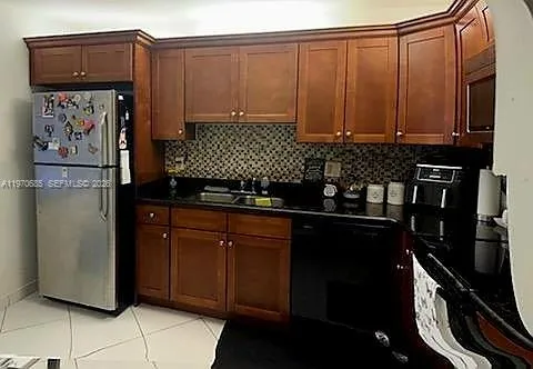 327 Lakeview Dr 103, Weston, Florida 33326, Weston, Florida 33326, 2 Bedrooms Bedrooms, ,2 BathroomsBathrooms,Residential Lease,For Rent,327 Lakeview Dr 103, Weston, Florida 33326,A11970685