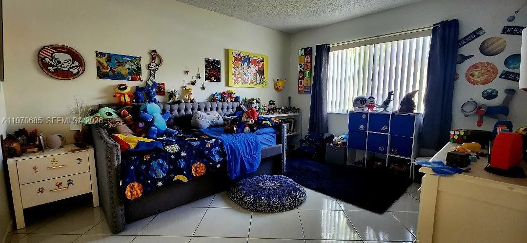 327 Lakeview Dr 103, Weston, Florida 33326, Weston, Florida 33326, 2 Bedrooms Bedrooms, ,2 BathroomsBathrooms,Residential Lease,For Rent,327 Lakeview Dr 103, Weston, Florida 33326,A11970685