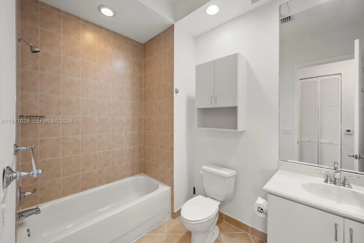 2900 Nw 125th Ave 3-416, Sunrise, Florida 33323, Sunrise, Florida 33323, 3 Bedrooms Bedrooms, ,3 BathroomsBathrooms,Residential,For Sale,2900 Nw 125th Ave 3-416, Sunrise, Florida 33323,A11971026