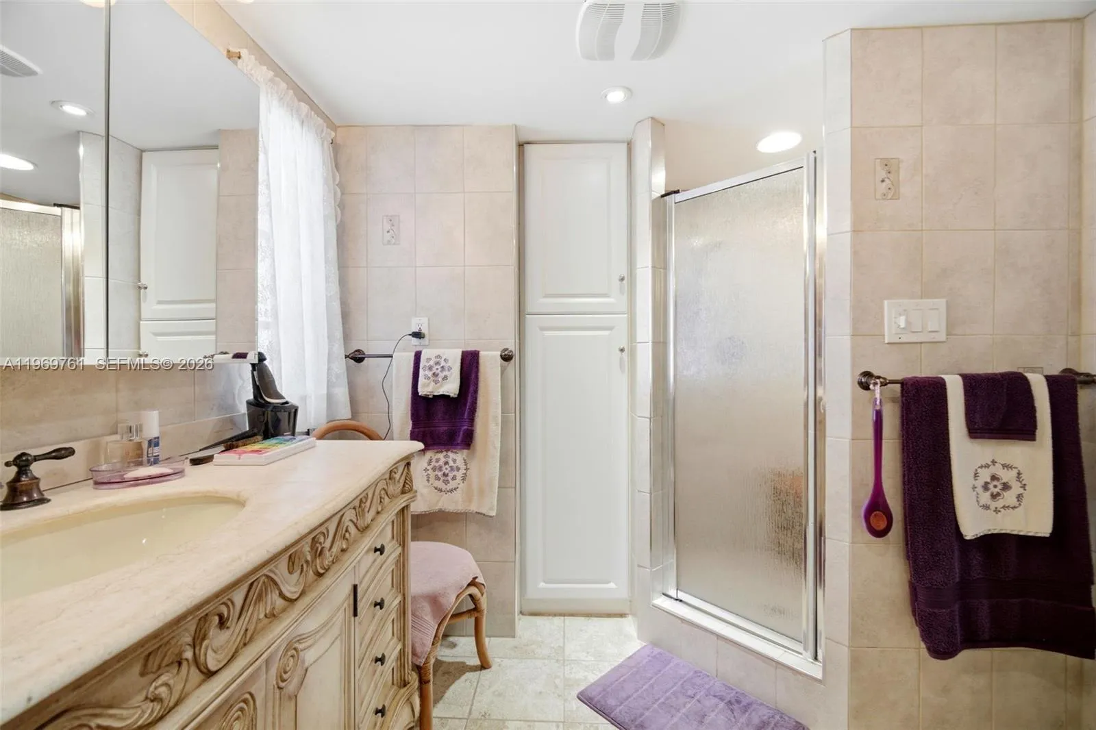 2605 E Marina Dr, Dania Beach, Florida 33312, Dania Beach, Florida 33312, 3 Bedrooms Bedrooms, ,2 BathroomsBathrooms,Residential,For Sale,2605 E Marina Dr, Dania Beach, Florida 33312,A11969761