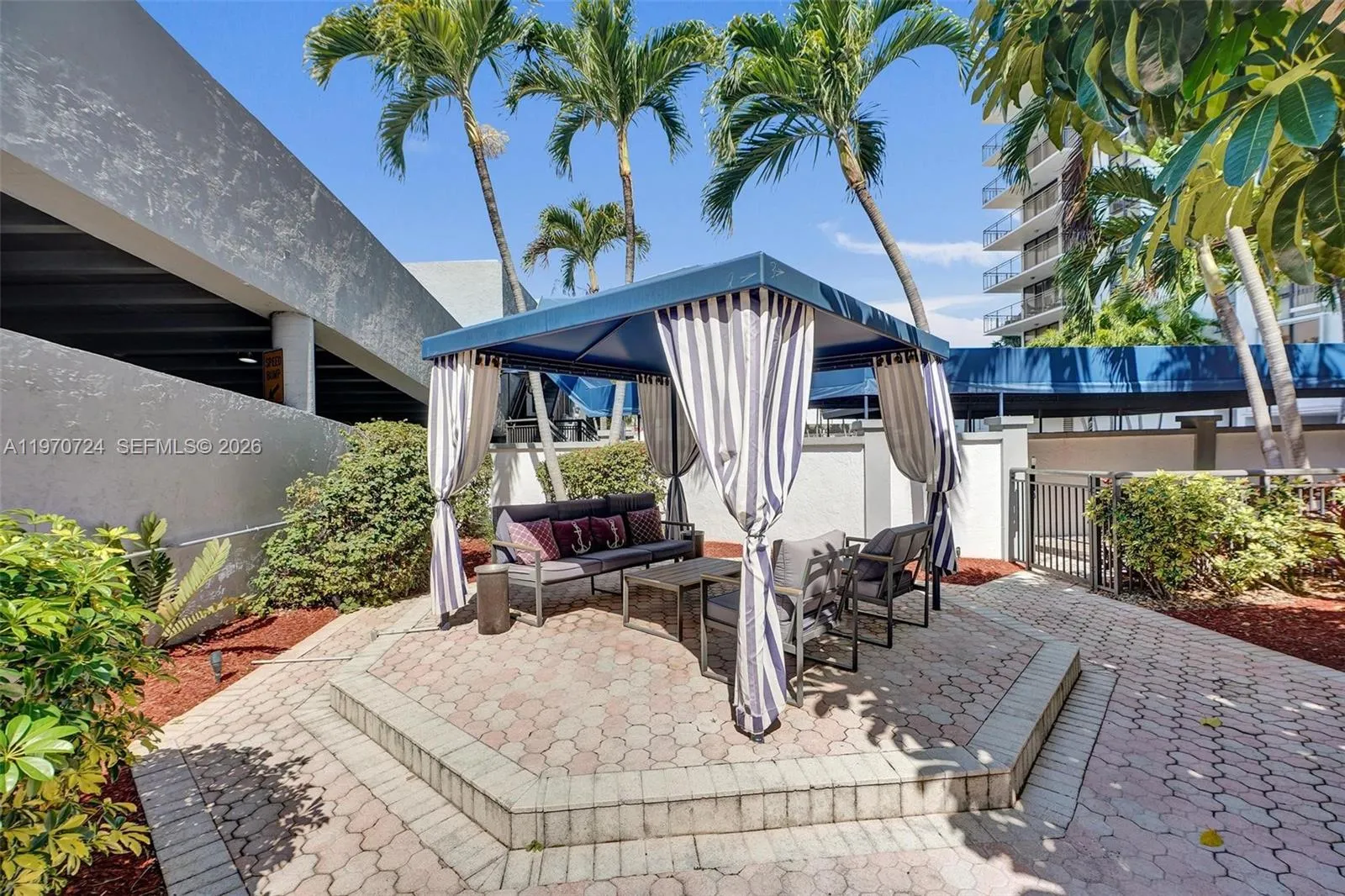 3031 N Ocean Blvd 1906, Fort Lauderdale, Florida 3, Fort Lauderdale, Florida 33308, 3 Bedrooms Bedrooms, ,2 BathroomsBathrooms,Residential Lease,For Rent,3031 N Ocean Blvd 1906, Fort Lauderdale, Florida 3,A11970724