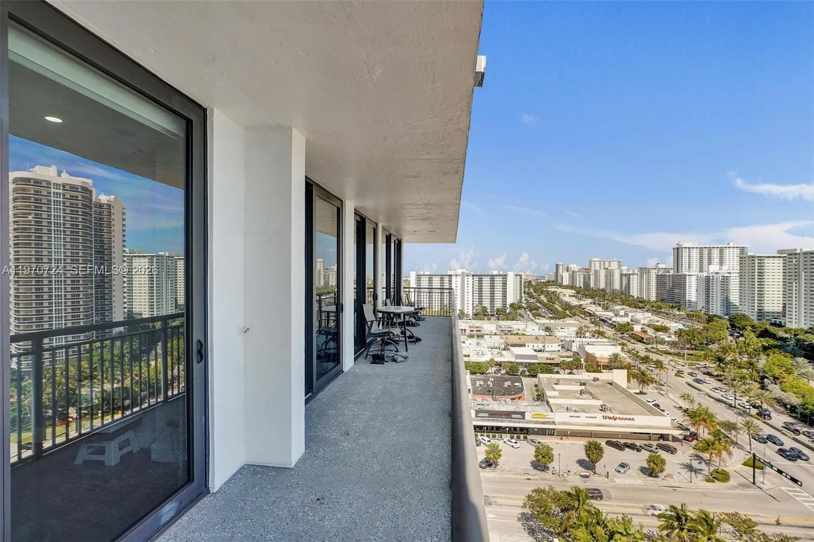3031 N Ocean Blvd 1906, Fort Lauderdale, Florida 3, Fort Lauderdale, Florida 33308, 3 Bedrooms Bedrooms, ,2 BathroomsBathrooms,Residential Lease,For Rent,3031 N Ocean Blvd 1906, Fort Lauderdale, Florida 3,A11970724