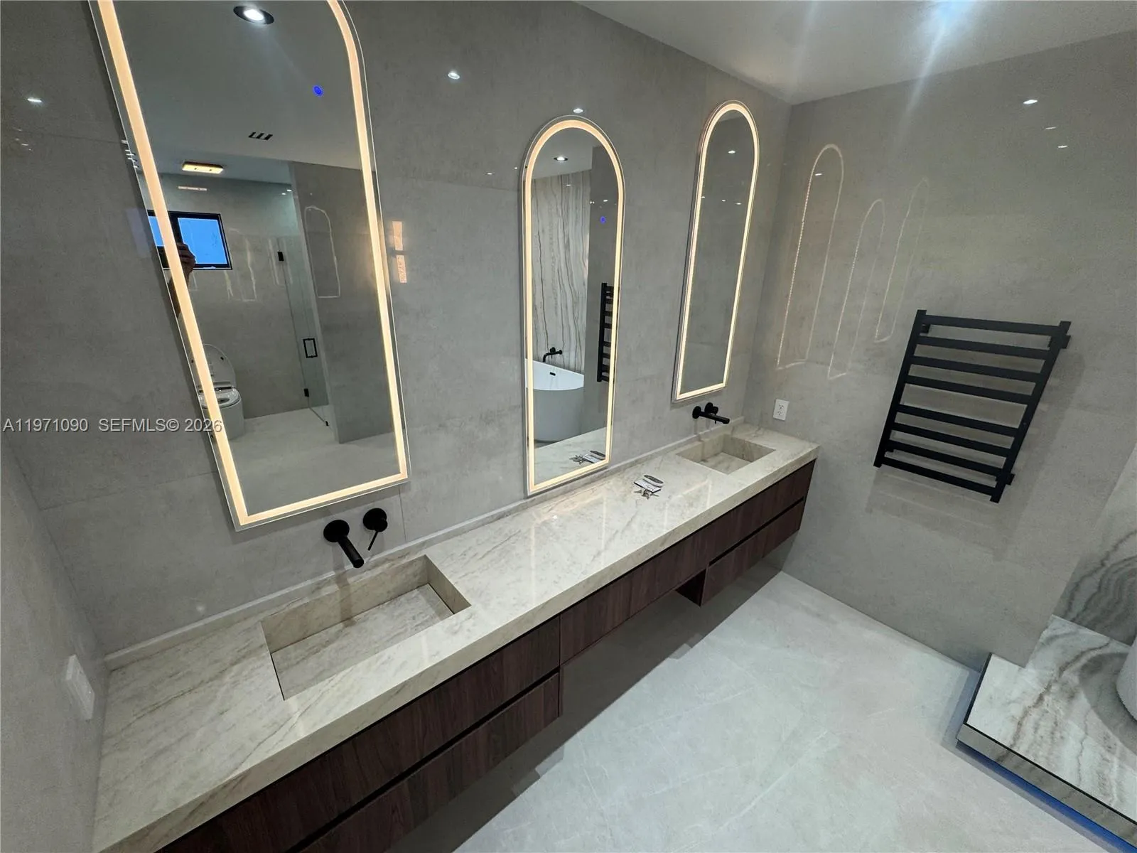 19880 Sw 134th Ave, Miami, Florida 33177, Miami, Florida 33177, 5 Bedrooms Bedrooms, ,3 BathroomsBathrooms,Residential,For Sale,19880 Sw 134th Ave, Miami, Florida 33177,A11971090