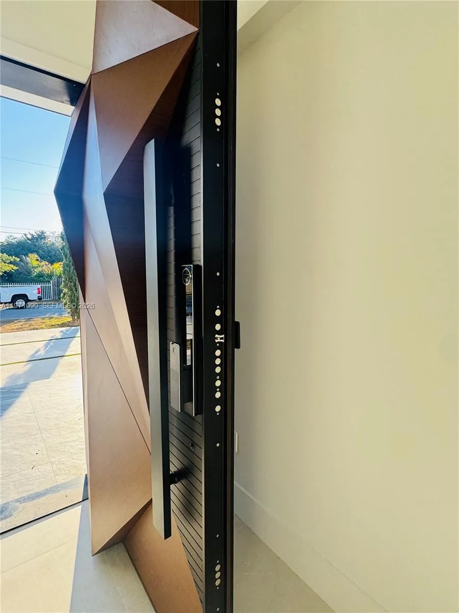 19880 Sw 134th Ave, Miami, Florida 33177, Miami, Florida 33177, 5 Bedrooms Bedrooms, ,3 BathroomsBathrooms,Residential,For Sale,19880 Sw 134th Ave, Miami, Florida 33177,A11971090