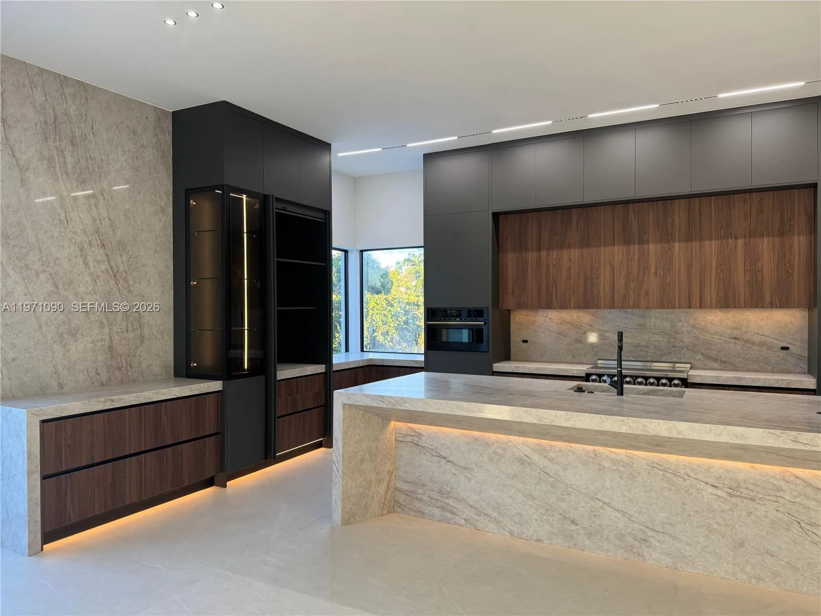 19880 Sw 134th Ave, Miami, Florida 33177, Miami, Florida 33177, 5 Bedrooms Bedrooms, ,3 BathroomsBathrooms,Residential,For Sale,19880 Sw 134th Ave, Miami, Florida 33177,A11971090