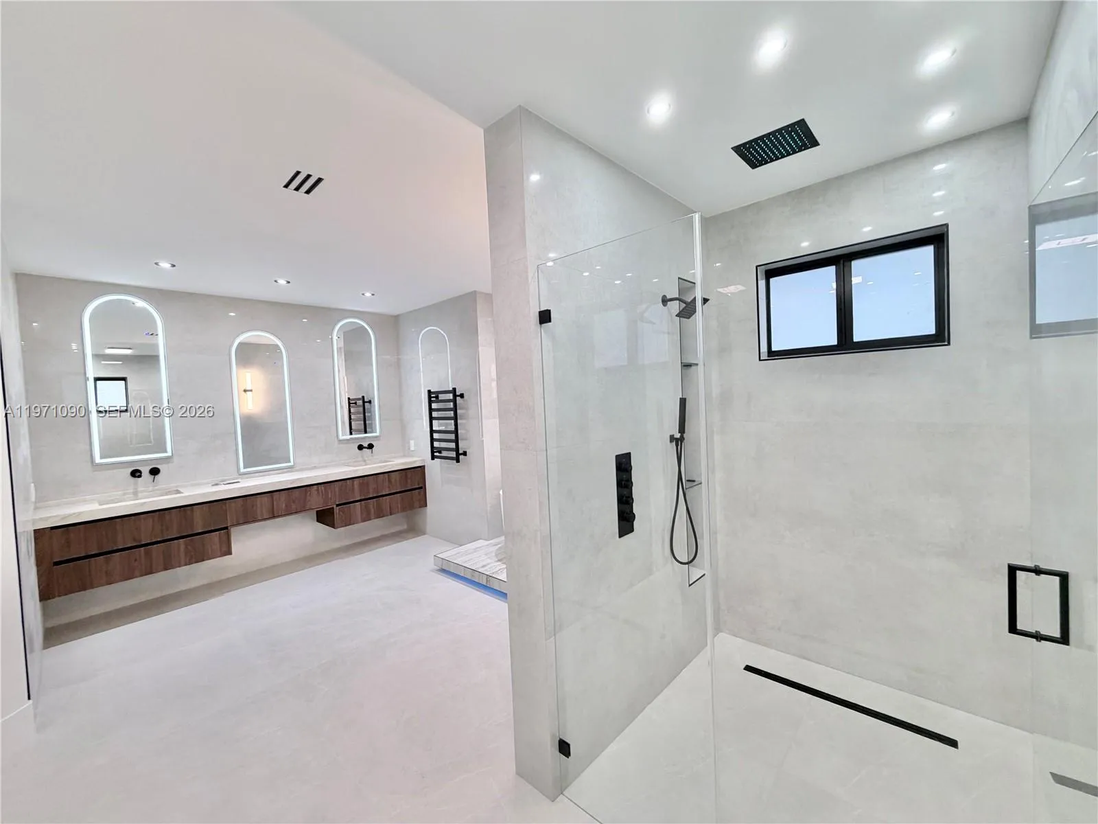 19880 Sw 134th Ave, Miami, Florida 33177, Miami, Florida 33177, 5 Bedrooms Bedrooms, ,3 BathroomsBathrooms,Residential,For Sale,19880 Sw 134th Ave, Miami, Florida 33177,A11971090