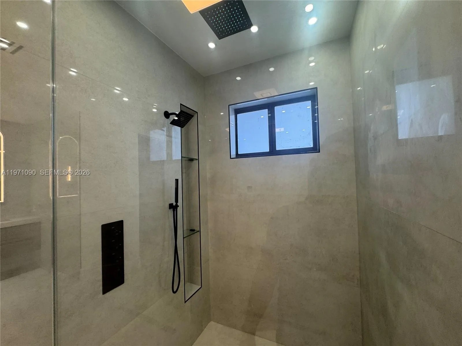 19880 Sw 134th Ave, Miami, Florida 33177, Miami, Florida 33177, 5 Bedrooms Bedrooms, ,3 BathroomsBathrooms,Residential,For Sale,19880 Sw 134th Ave, Miami, Florida 33177,A11971090