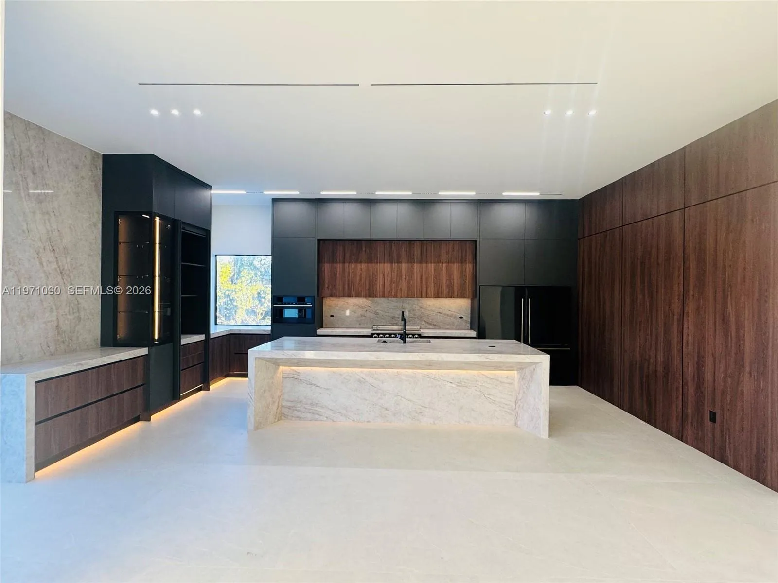 19880 Sw 134th Ave, Miami, Florida 33177, Miami, Florida 33177, 5 Bedrooms Bedrooms, ,3 BathroomsBathrooms,Residential,For Sale,19880 Sw 134th Ave, Miami, Florida 33177,A11971090