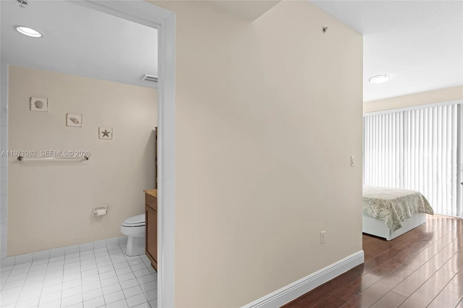 7275 Sw 90th Way 404, Miami, Florida 33156, Miami, Florida 33156, 2 Bedrooms Bedrooms, ,2 BathroomsBathrooms,Residential,For Sale,7275 Sw 90th Way 404, Miami, Florida 33156,A11971082