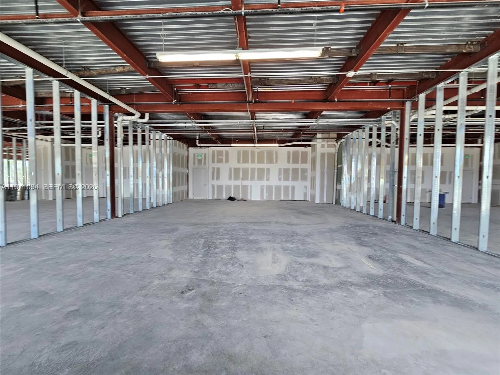 1006 E Hallandale Beach Blvd 4-205, Hallandale Bea, Hallandale Beach, Florida 33009, ,Commercial Sale,For Sale,1006 E Hallandale Beach Blvd 4-205, Hallandale Bea,A11971094