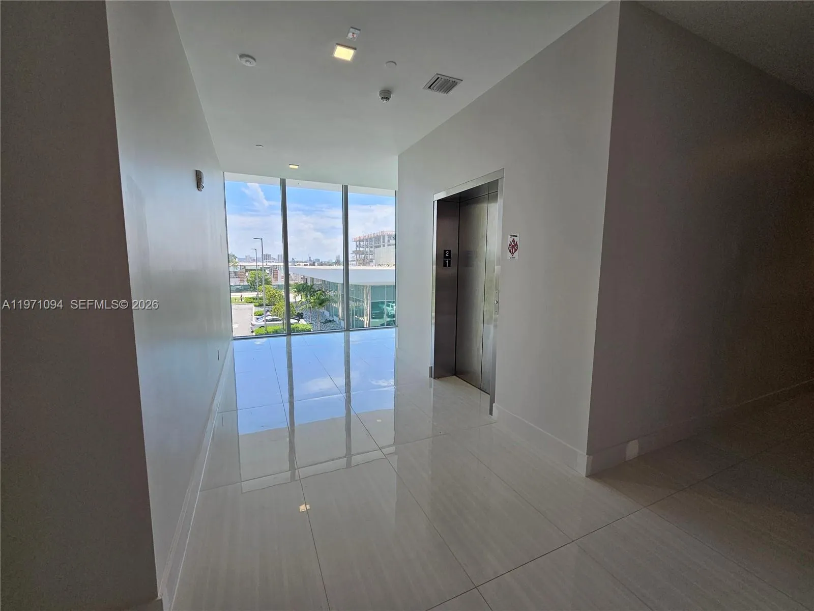 1006 E Hallandale Beach Blvd 4-205, Hallandale Bea, Hallandale Beach, Florida 33009, ,Commercial Sale,For Sale,1006 E Hallandale Beach Blvd 4-205, Hallandale Bea,A11971094