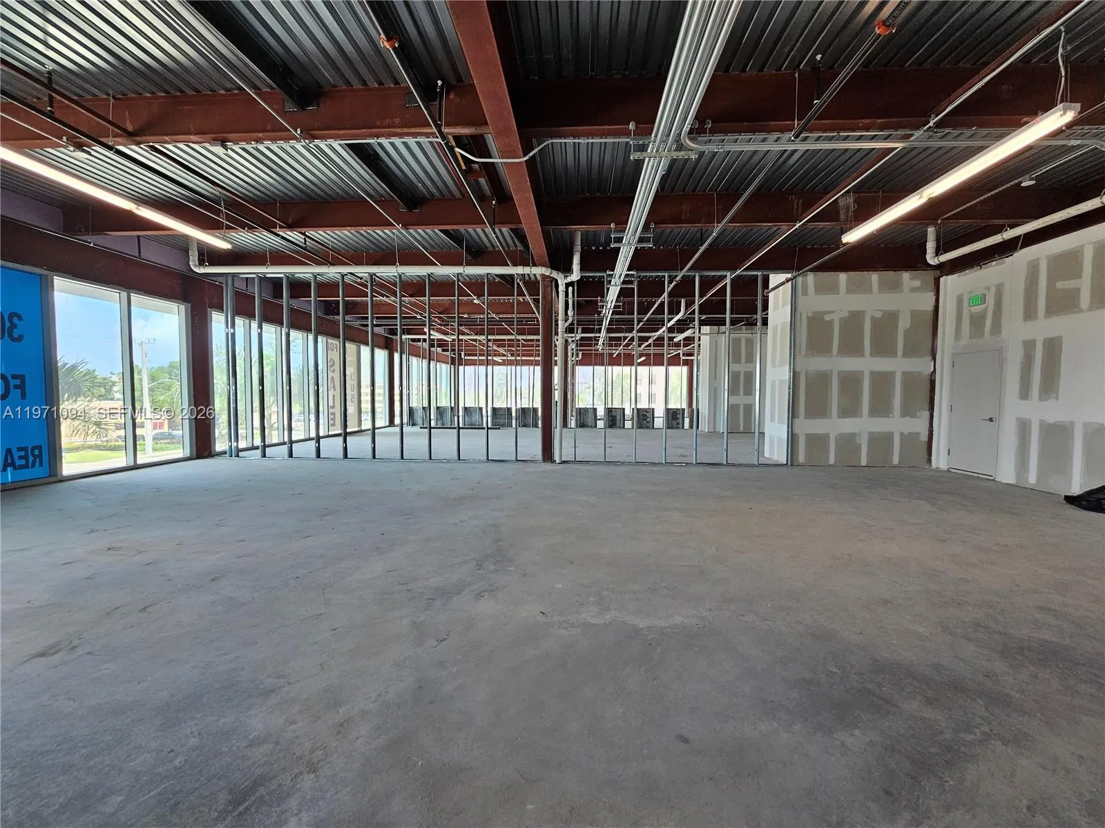 1006 E Hallandale Beach Blvd 4-205, Hallandale Bea, Hallandale Beach, Florida 33009, ,Commercial Sale,For Sale,1006 E Hallandale Beach Blvd 4-205, Hallandale Bea,A11971094