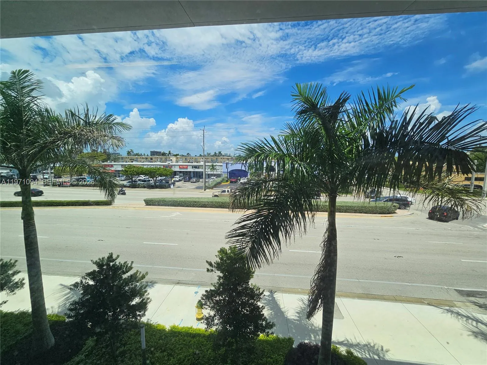 1006 E Hallandale Beach Blvd 4-205, Hallandale Bea, Hallandale Beach, Florida 33009, ,Commercial Sale,For Sale,1006 E Hallandale Beach Blvd 4-205, Hallandale Bea,A11971094