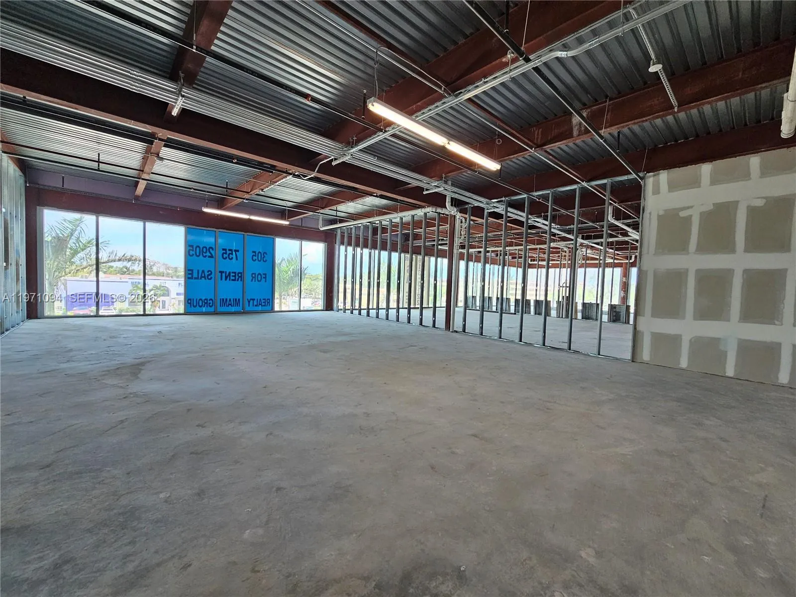 1006 E Hallandale Beach Blvd 4-205, Hallandale Bea, Hallandale Beach, Florida 33009, ,Commercial Sale,For Sale,1006 E Hallandale Beach Blvd 4-205, Hallandale Bea,A11971094