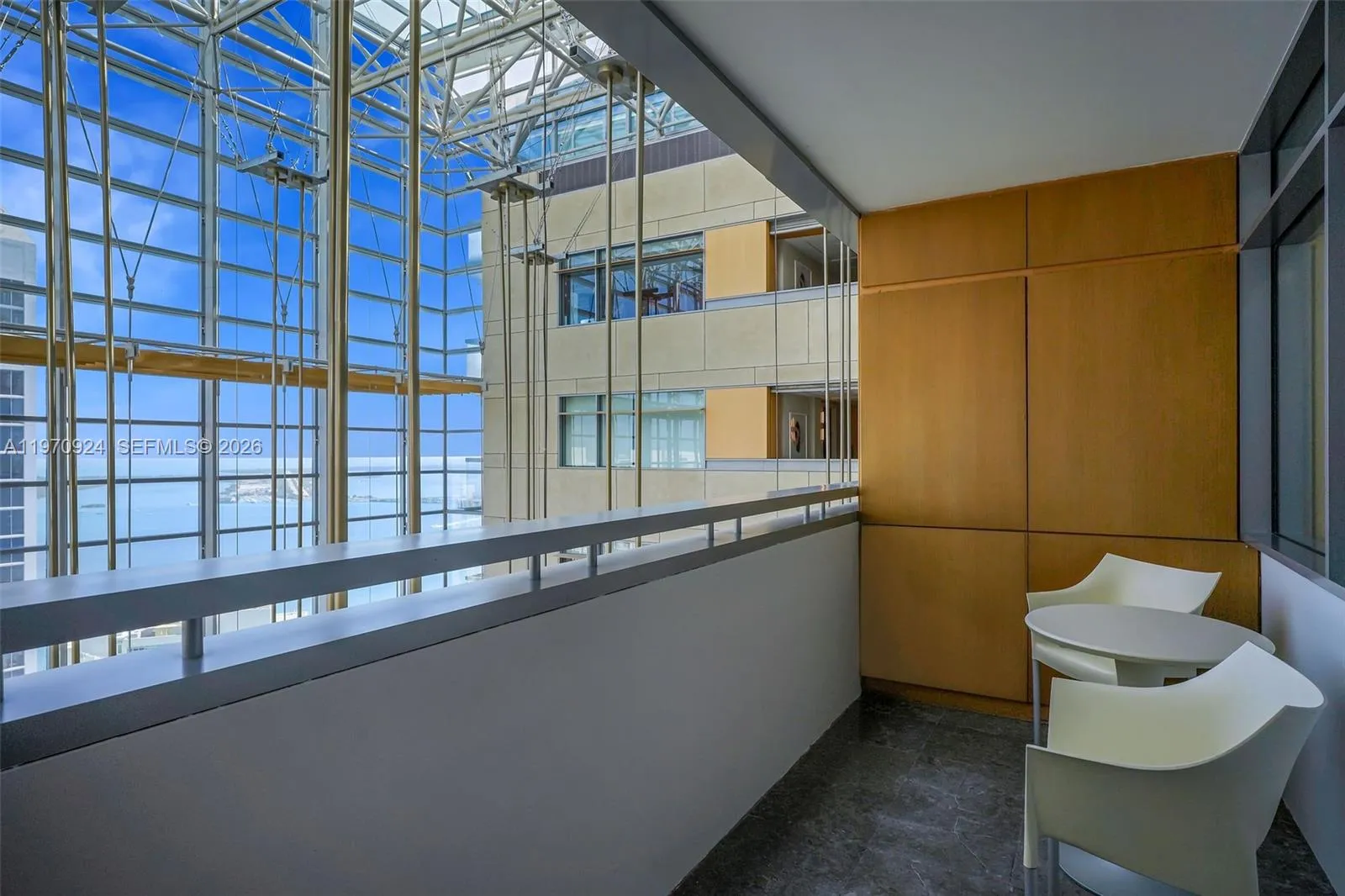 1395 Brickell Ave 3311, Miami, Florida 33131, Miami, Florida 33131, 1 Bedroom Bedrooms, ,1 BathroomBathrooms,Residential Lease,For Rent,1395 Brickell Ave 3311, Miami, Florida 33131,A11970924