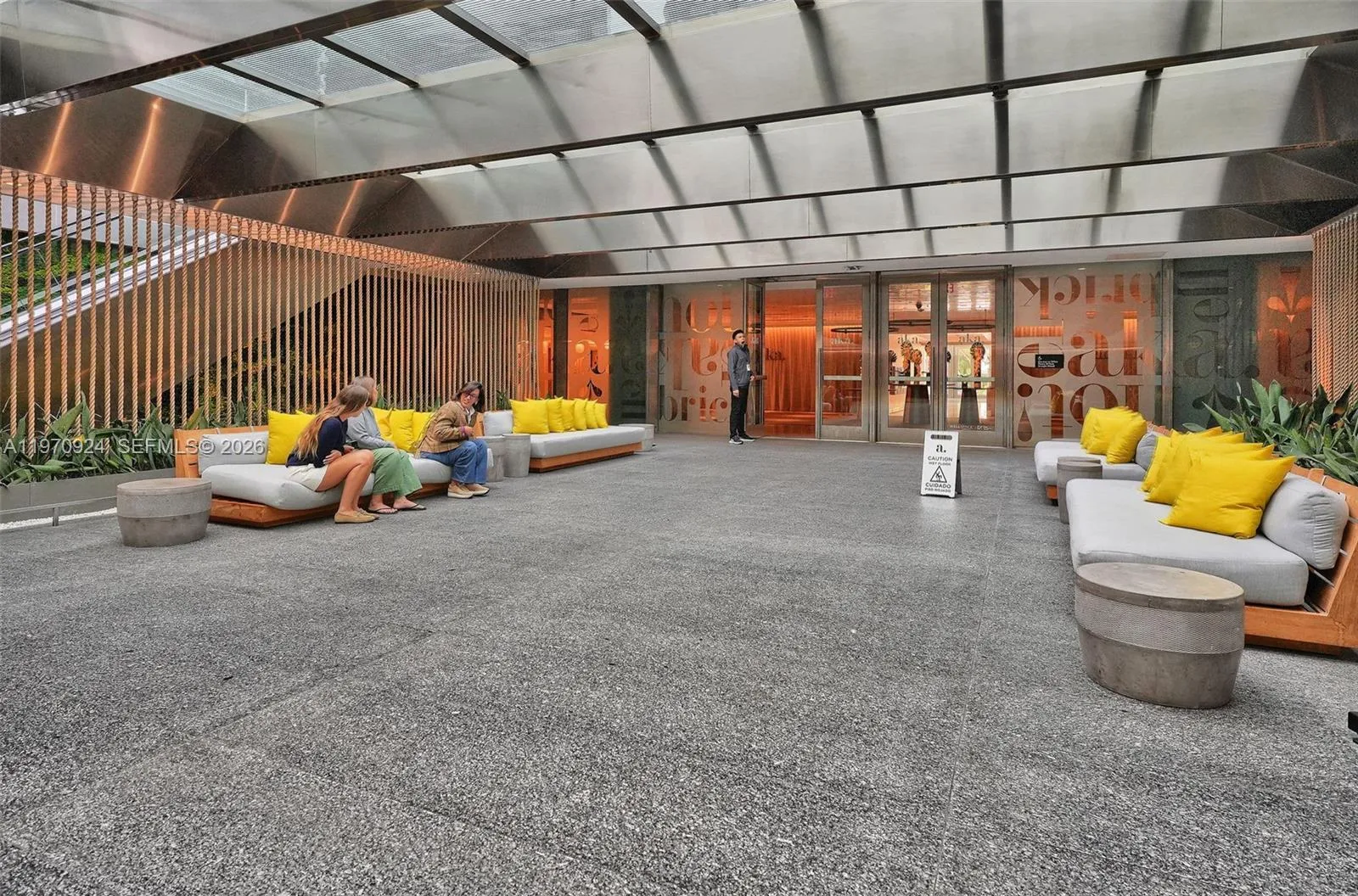 1395 Brickell Ave 3311, Miami, Florida 33131, Miami, Florida 33131, 1 Bedroom Bedrooms, ,1 BathroomBathrooms,Residential Lease,For Rent,1395 Brickell Ave 3311, Miami, Florida 33131,A11970924